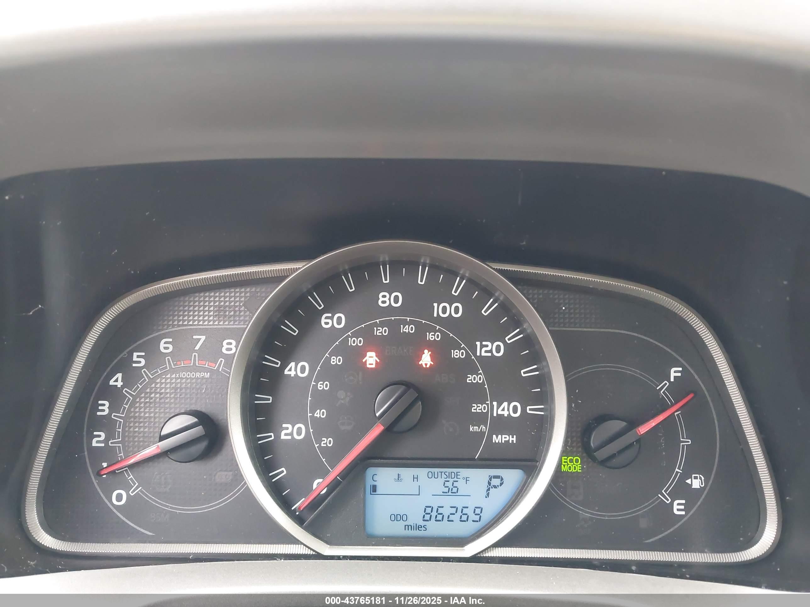 TOYOTA RAV4 image 7