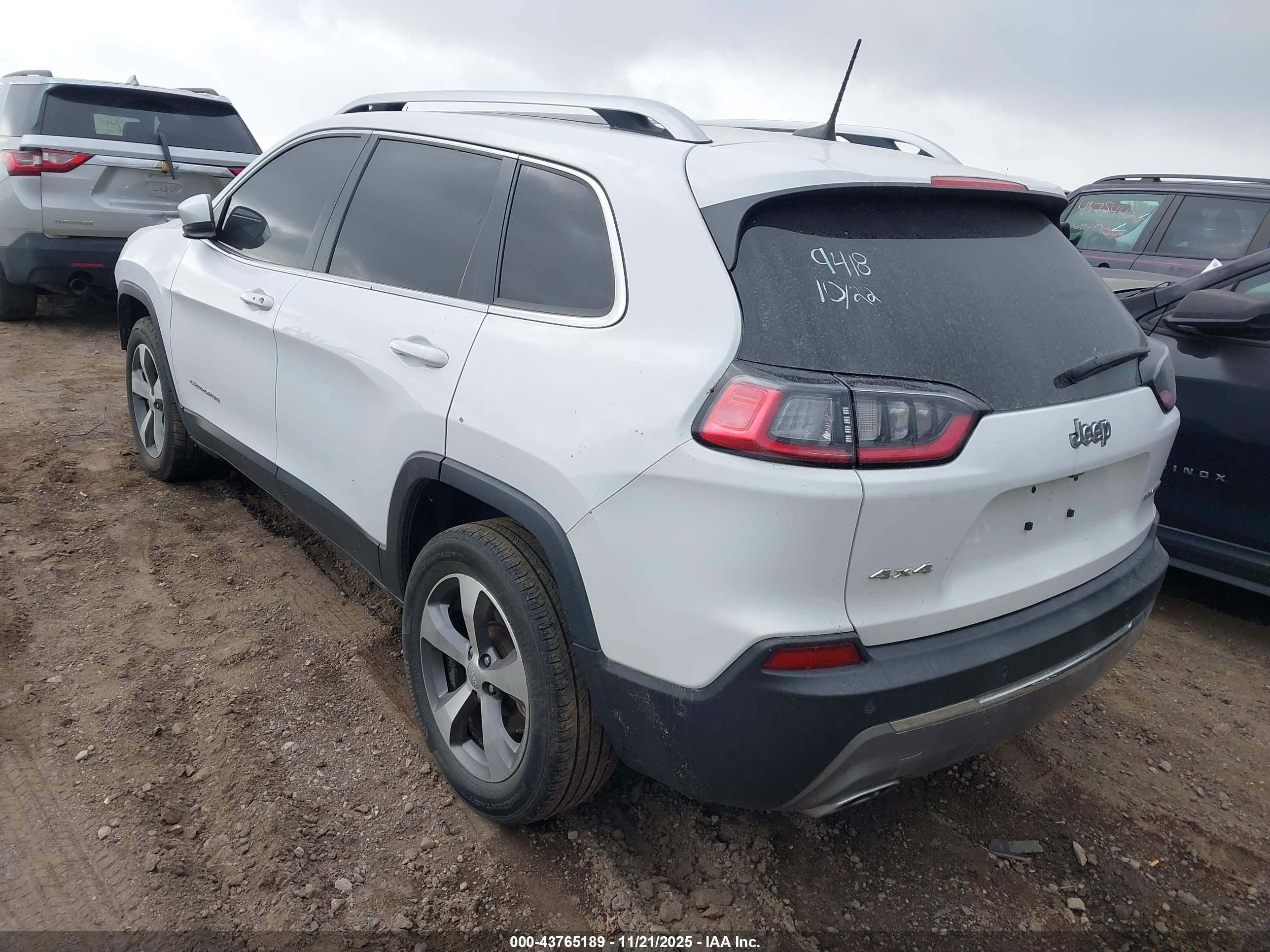 JEEP CHEROKEE image 3