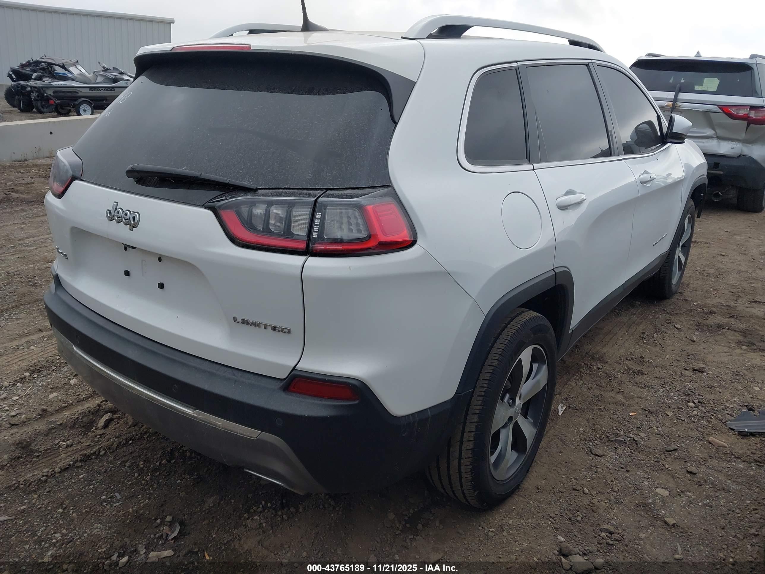 JEEP CHEROKEE image 4