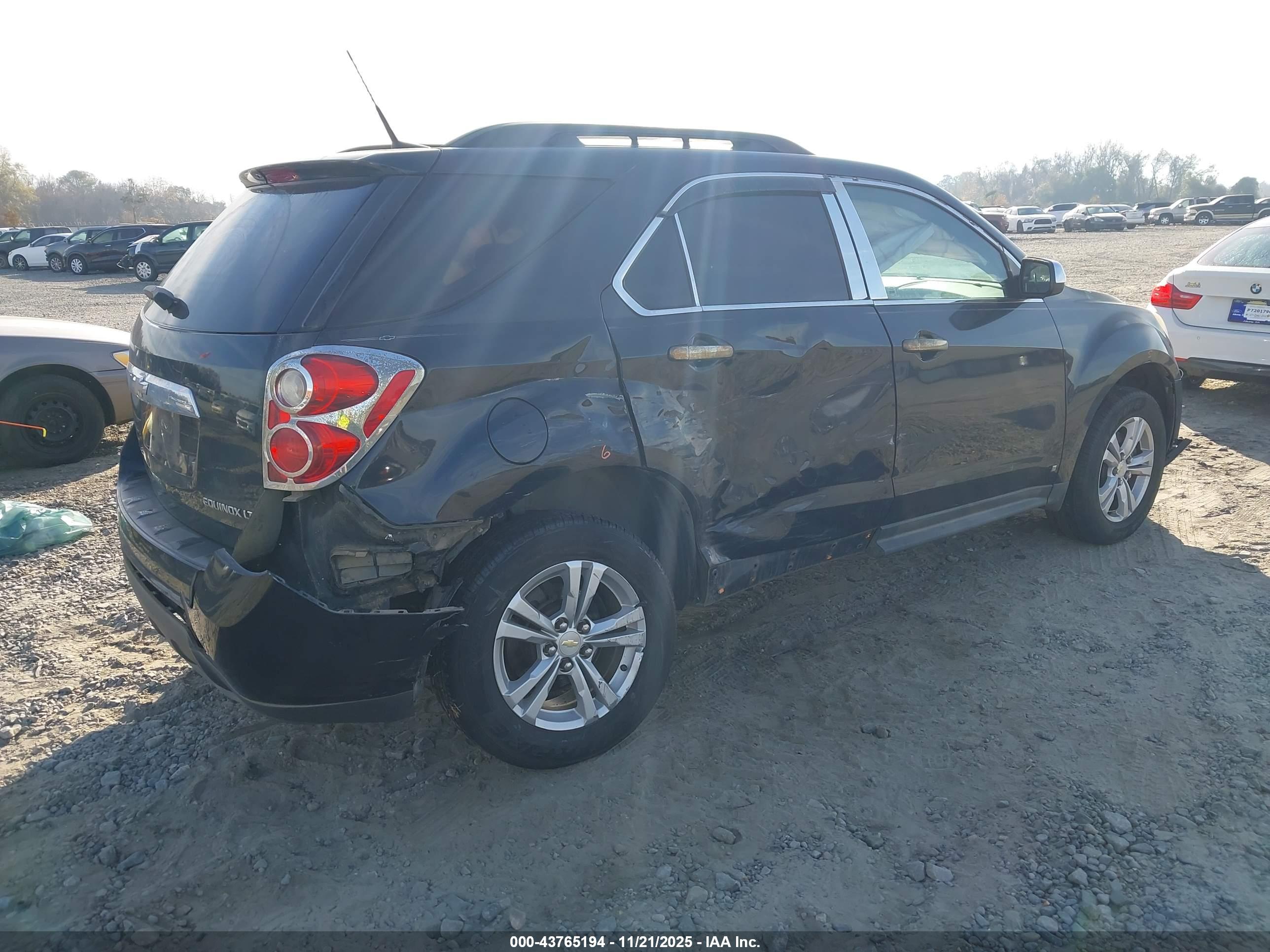 CHEVROLET EQUINOX image 4