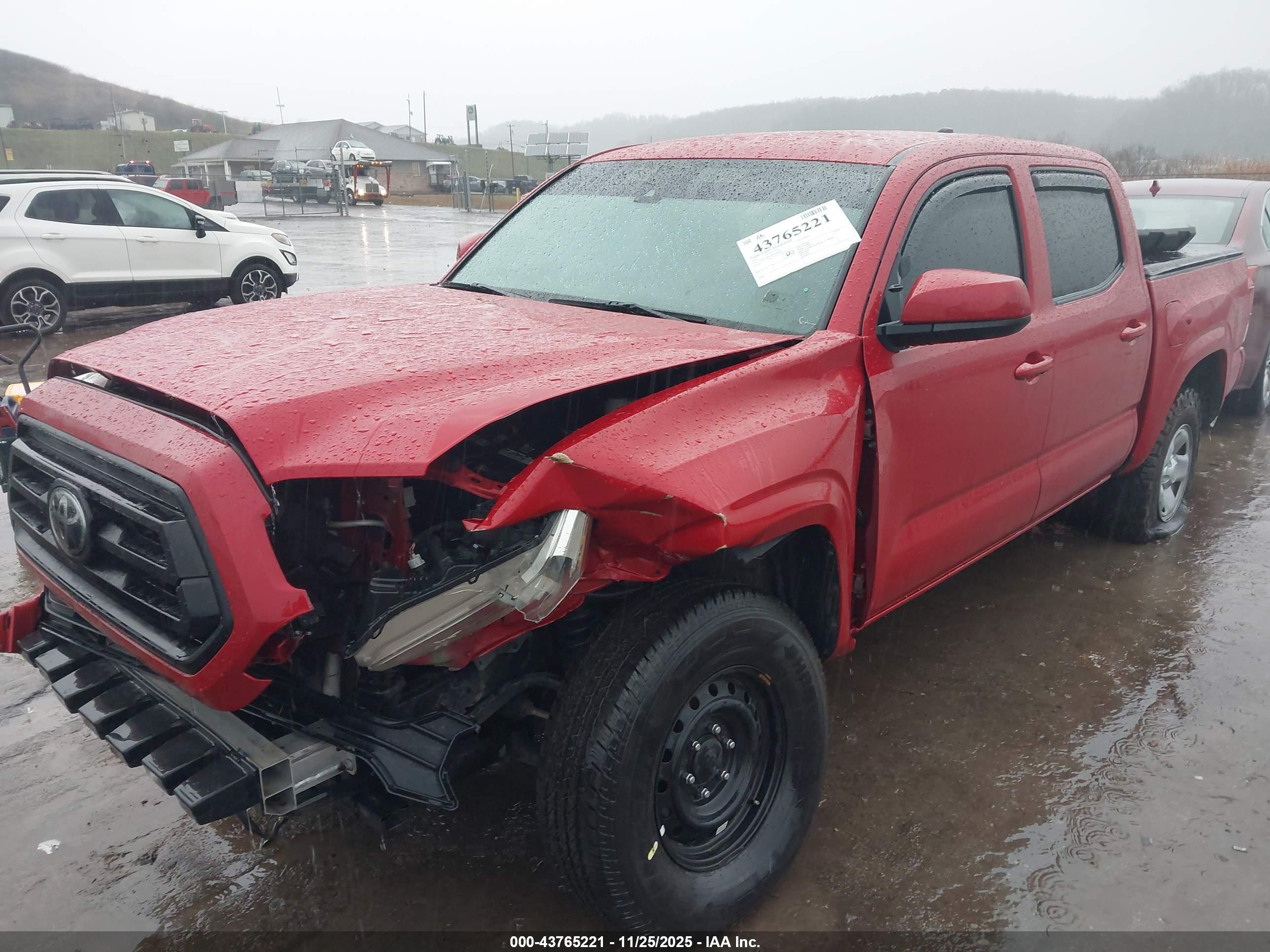 TOYOTA TACOMA image 2