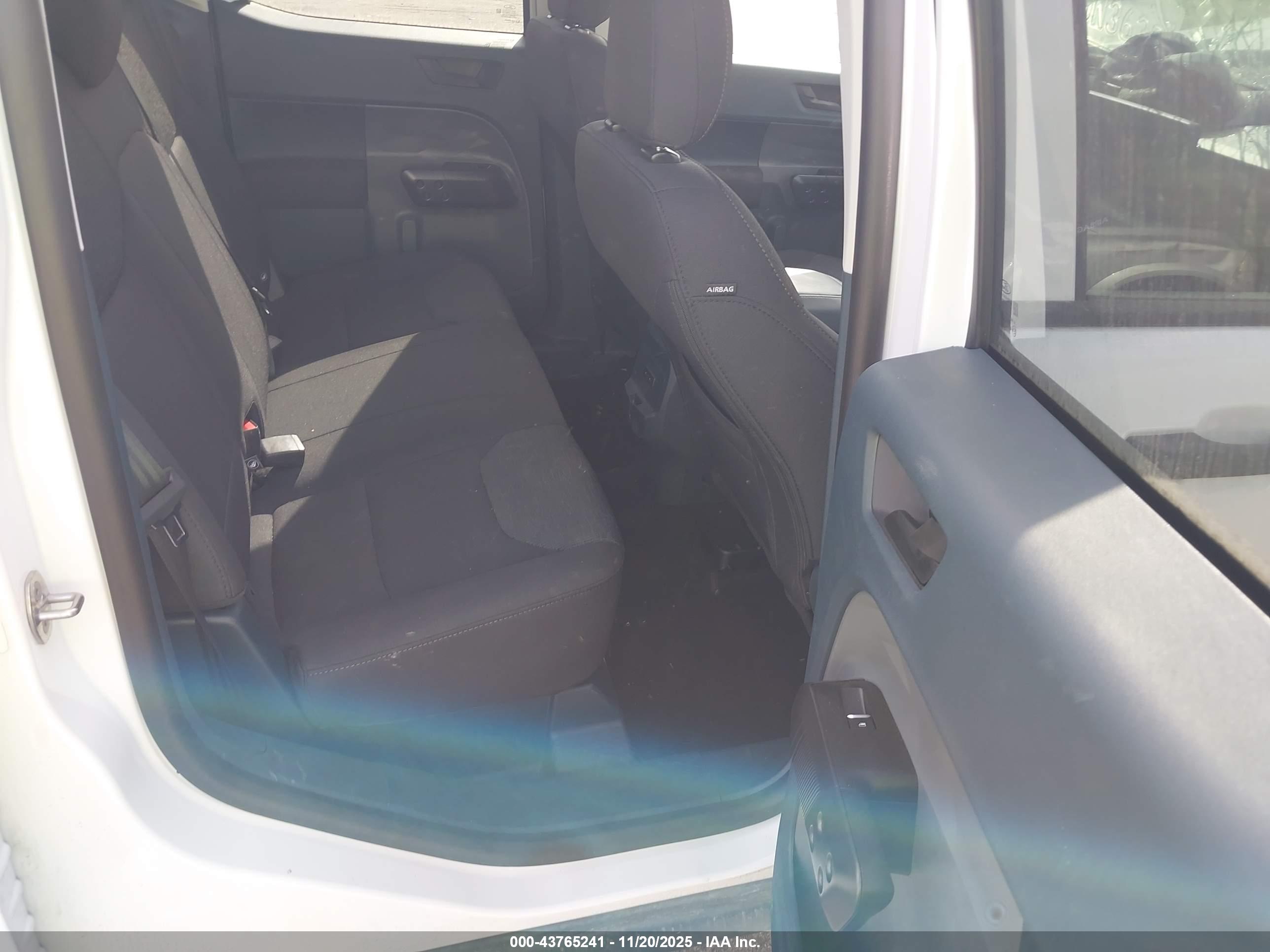FORD MAVERICK image 8