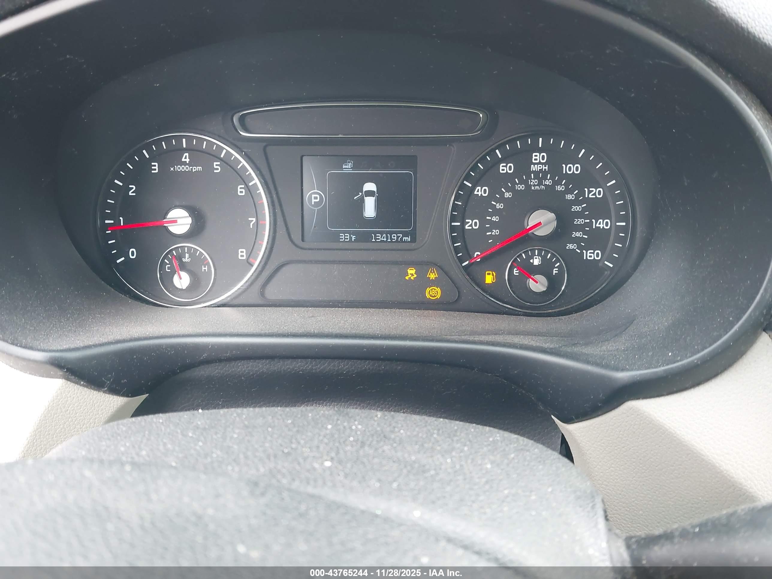 KIA SORENTO image 7
