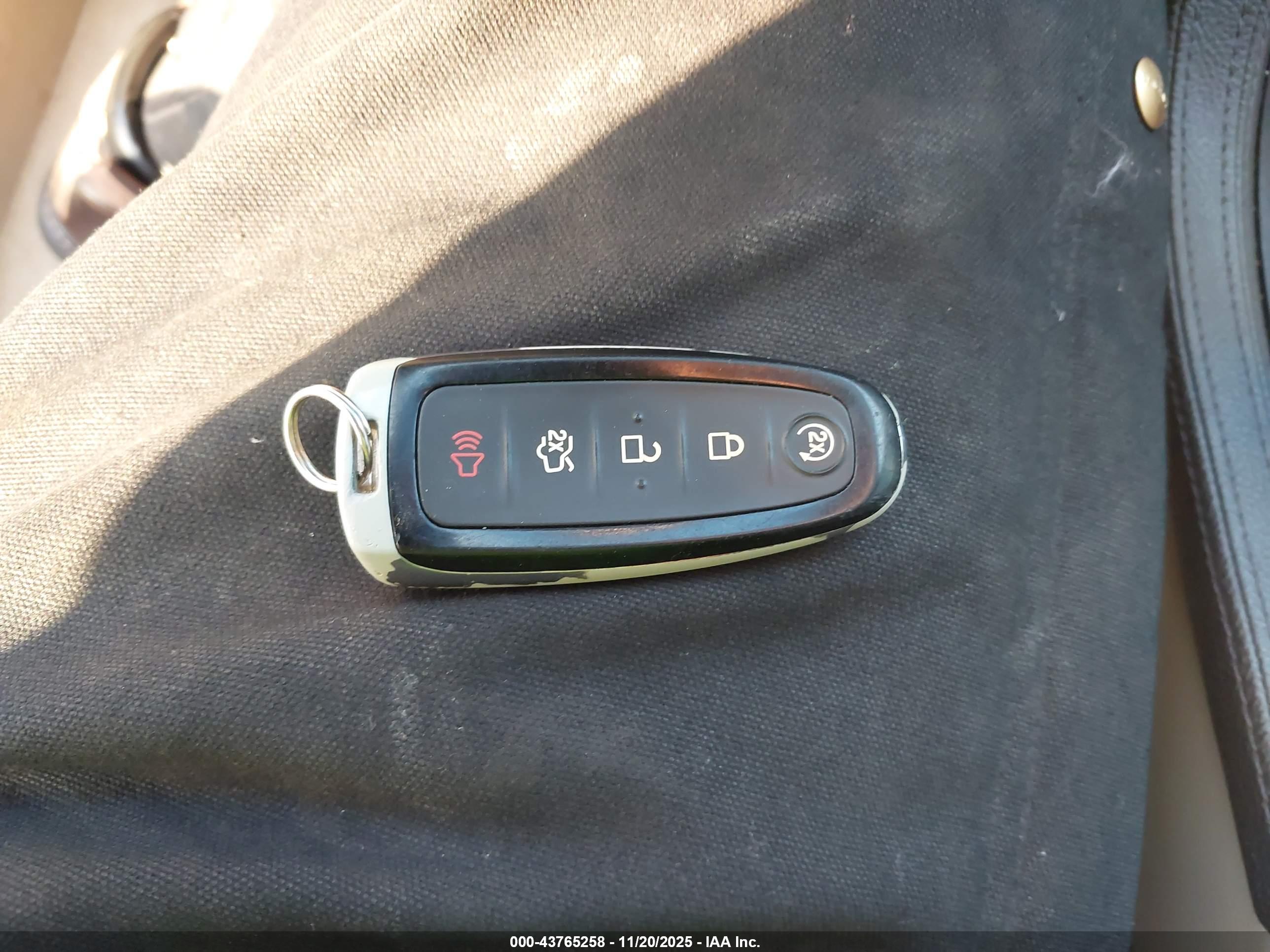 LINCOLN MKX image 11