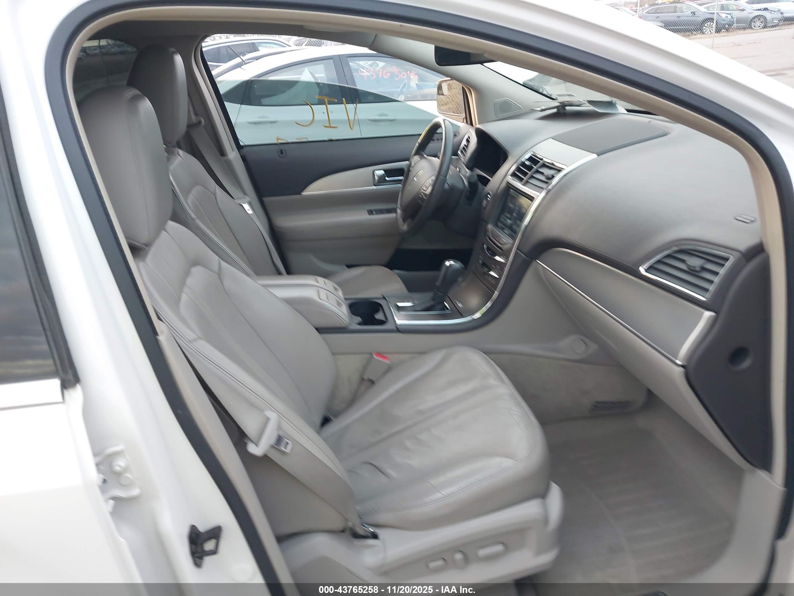 LINCOLN MKX image 5