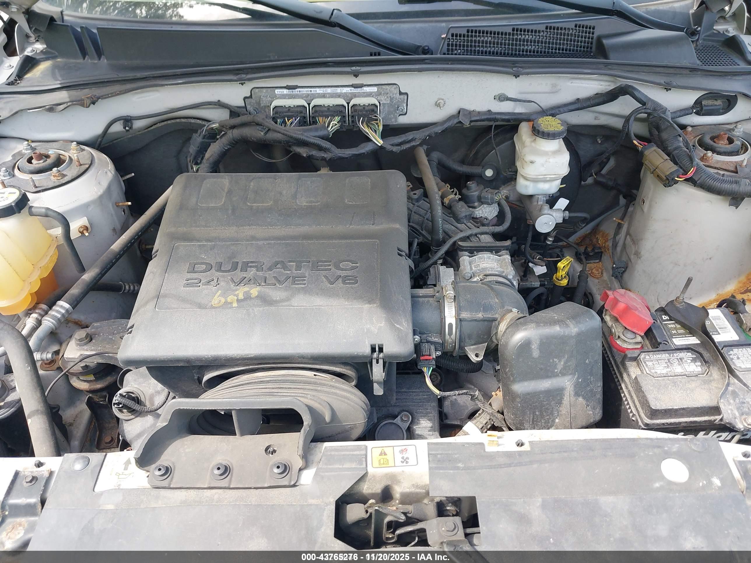 FORD ESCAPE image 10