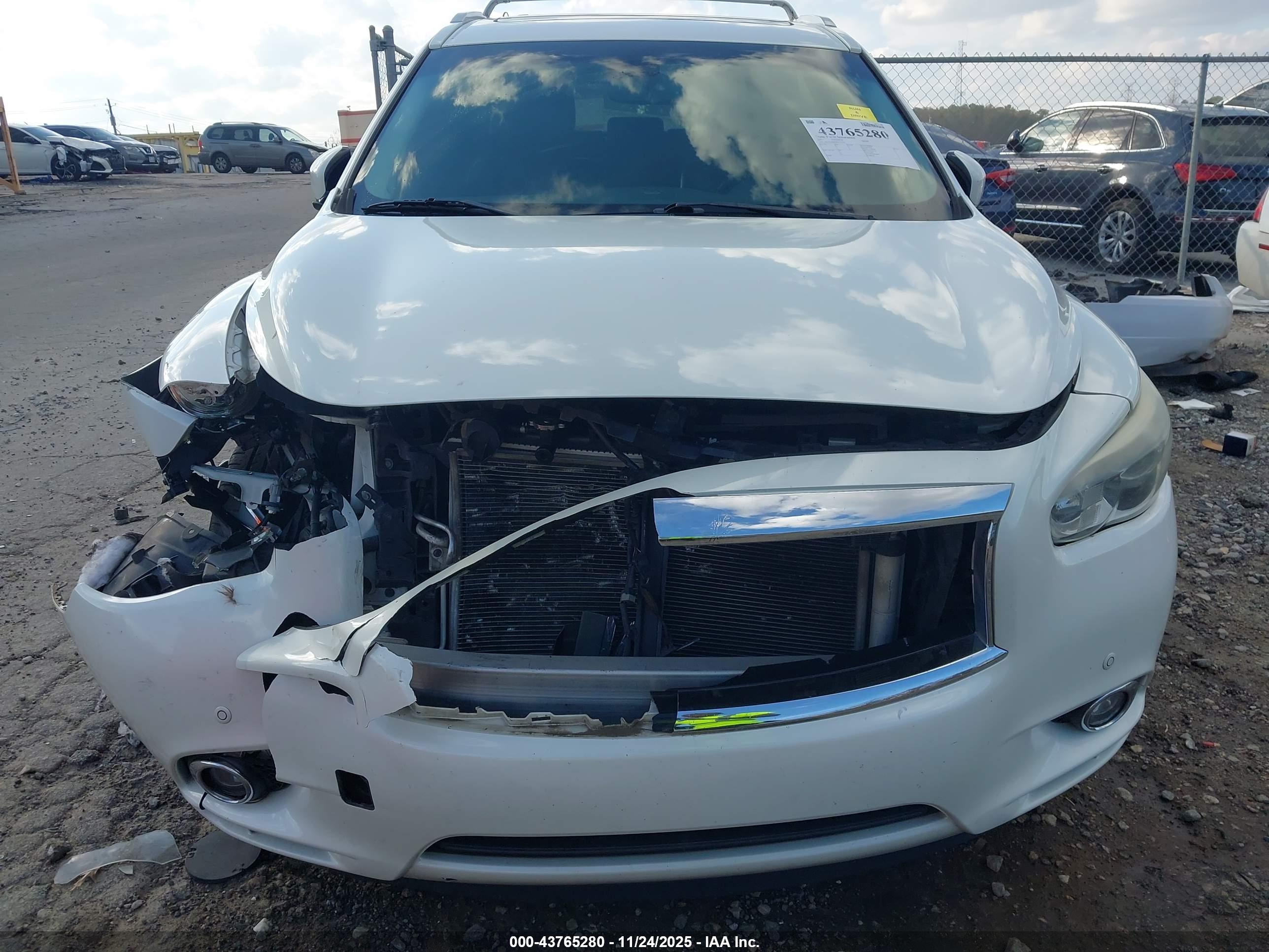 INFINITI QX60 image 6