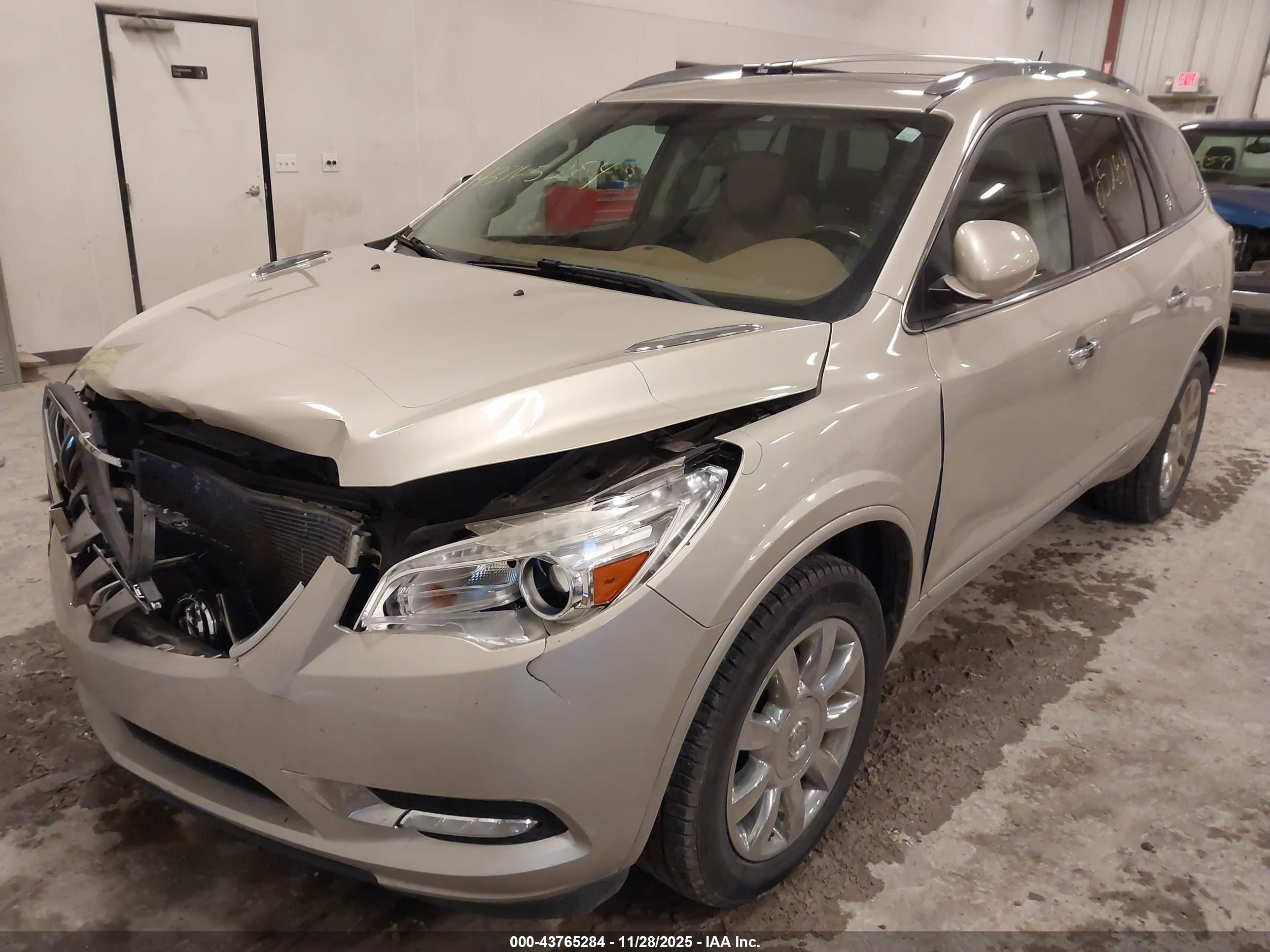 BUICK ENCLAVE image 2
