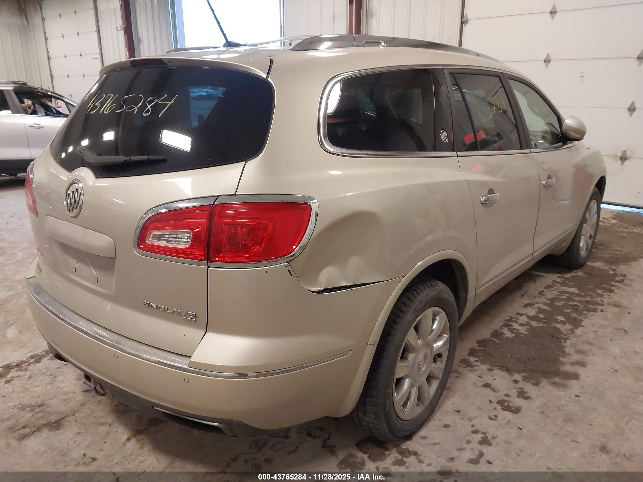 BUICK ENCLAVE image 4