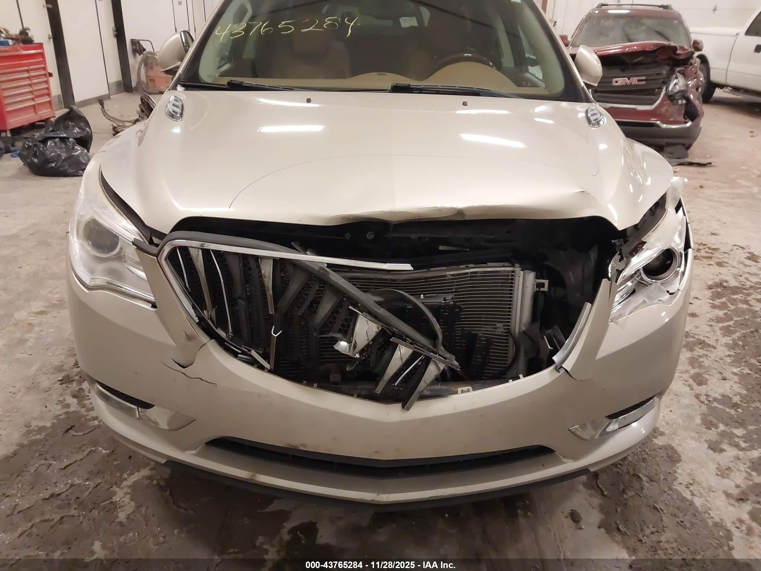 BUICK ENCLAVE image 6