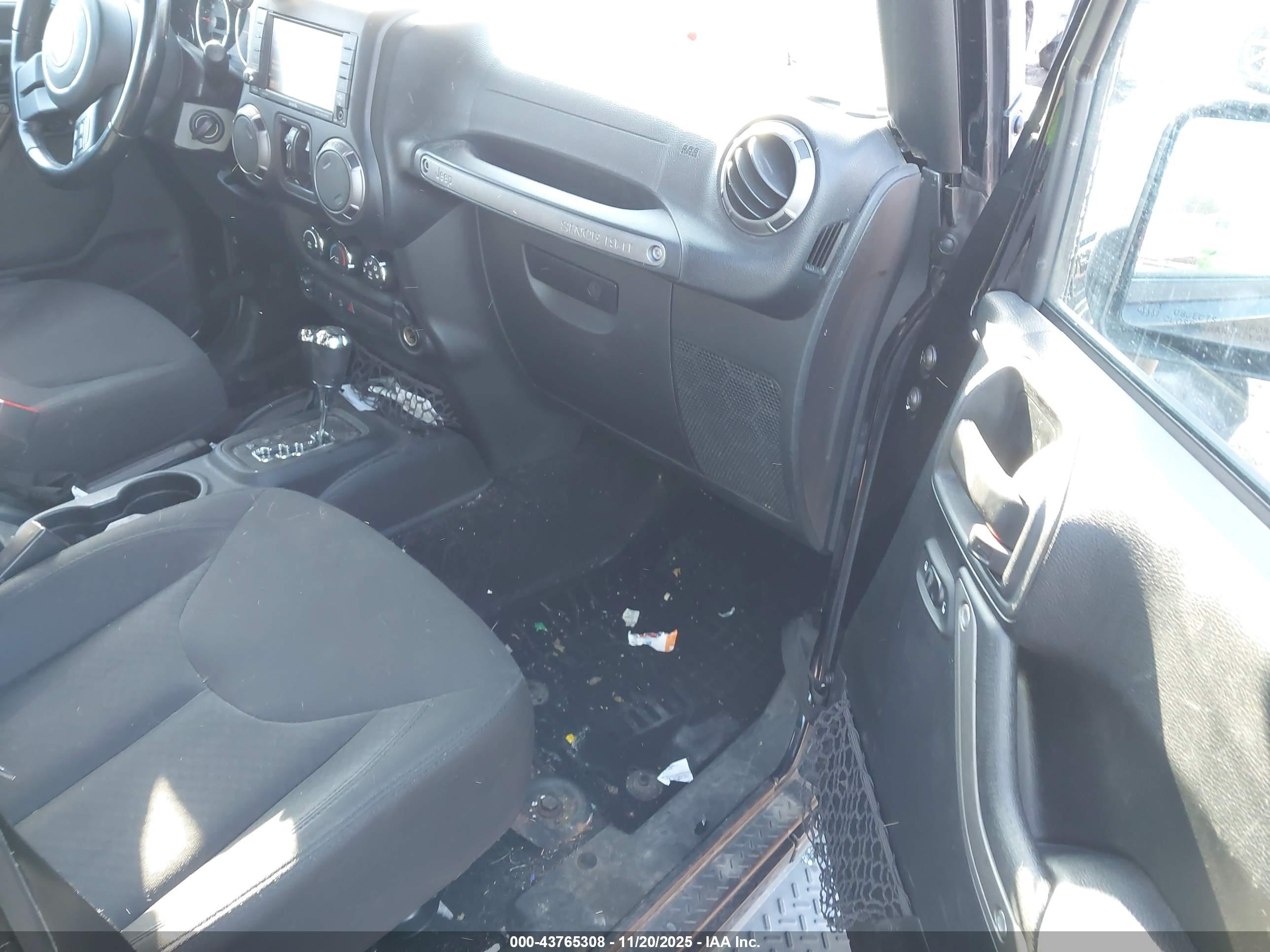 JEEP WRANGLER image 5