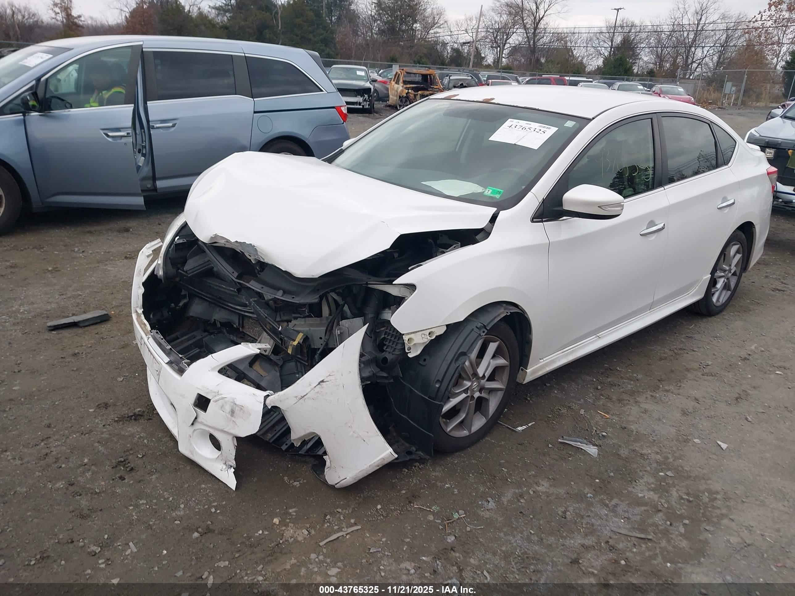 NISSAN SENTRA image 2