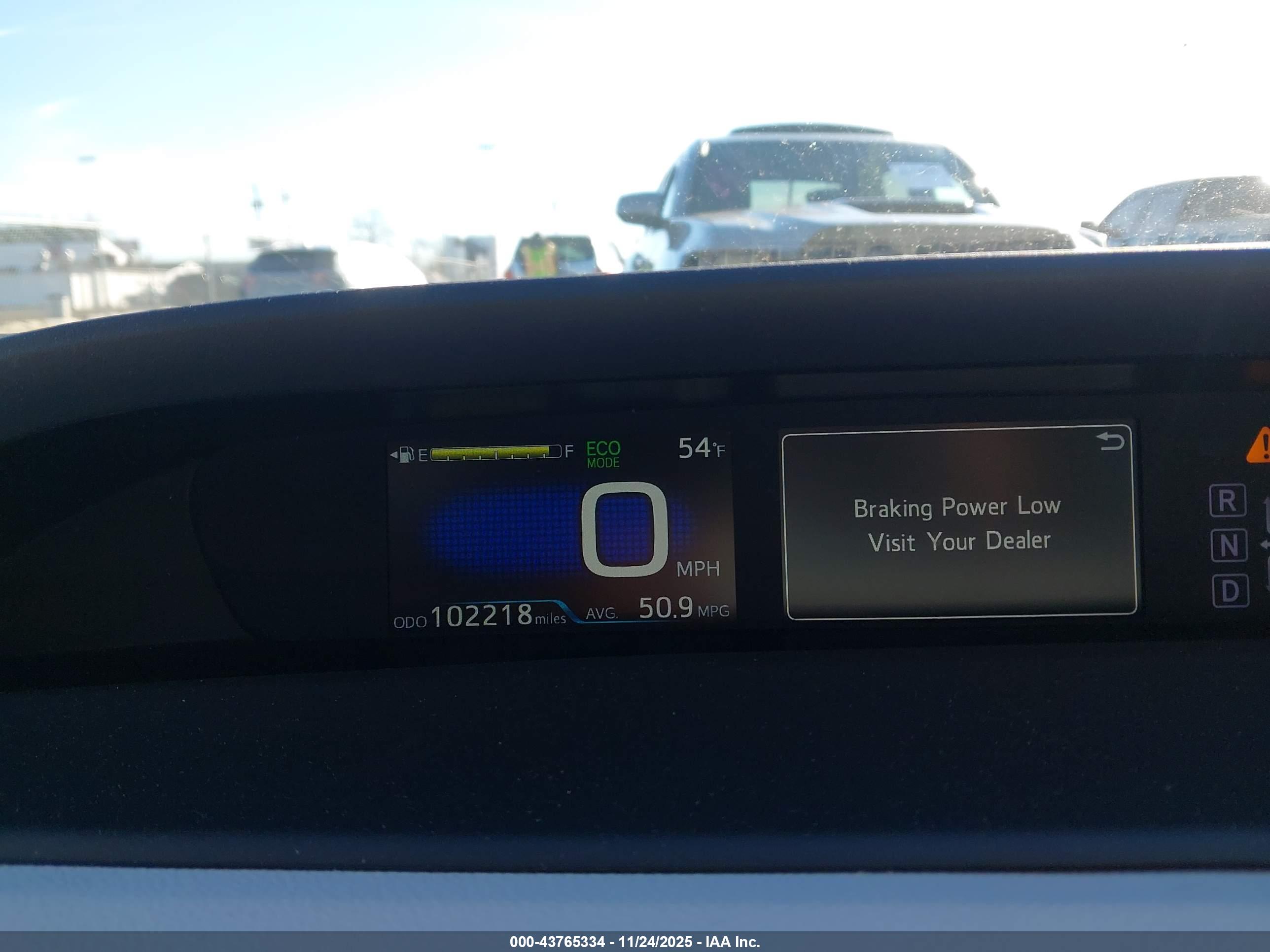 TOYOTA PRIUS image 7