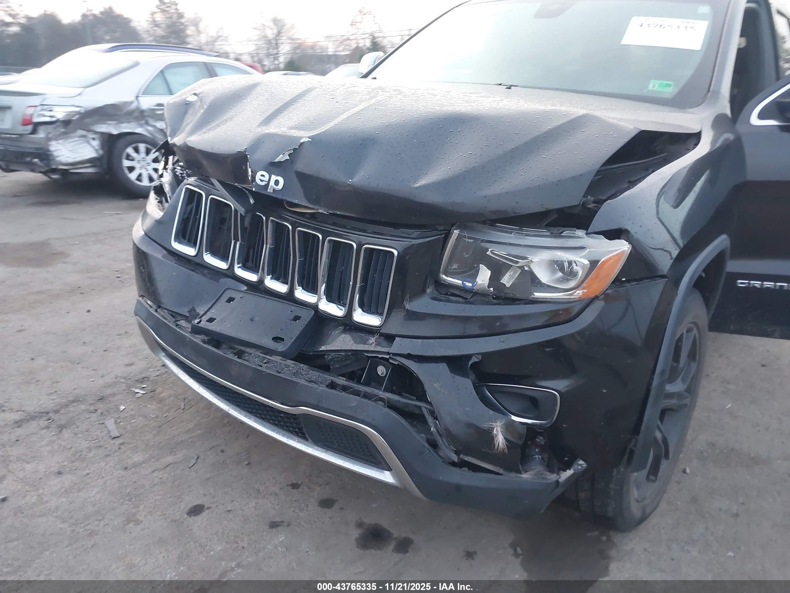JEEP GRAND image 6