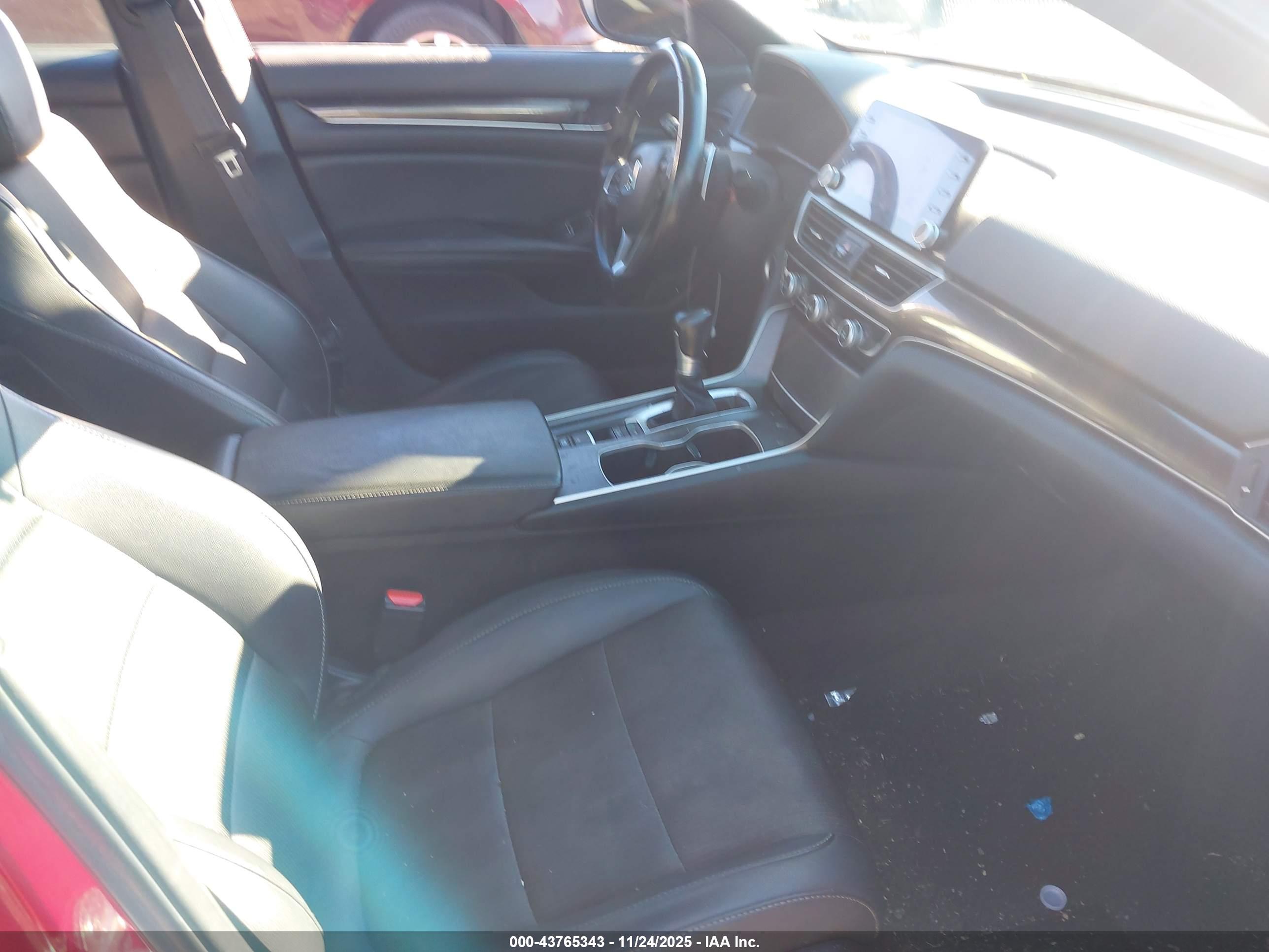 HONDA ACCORD image 5