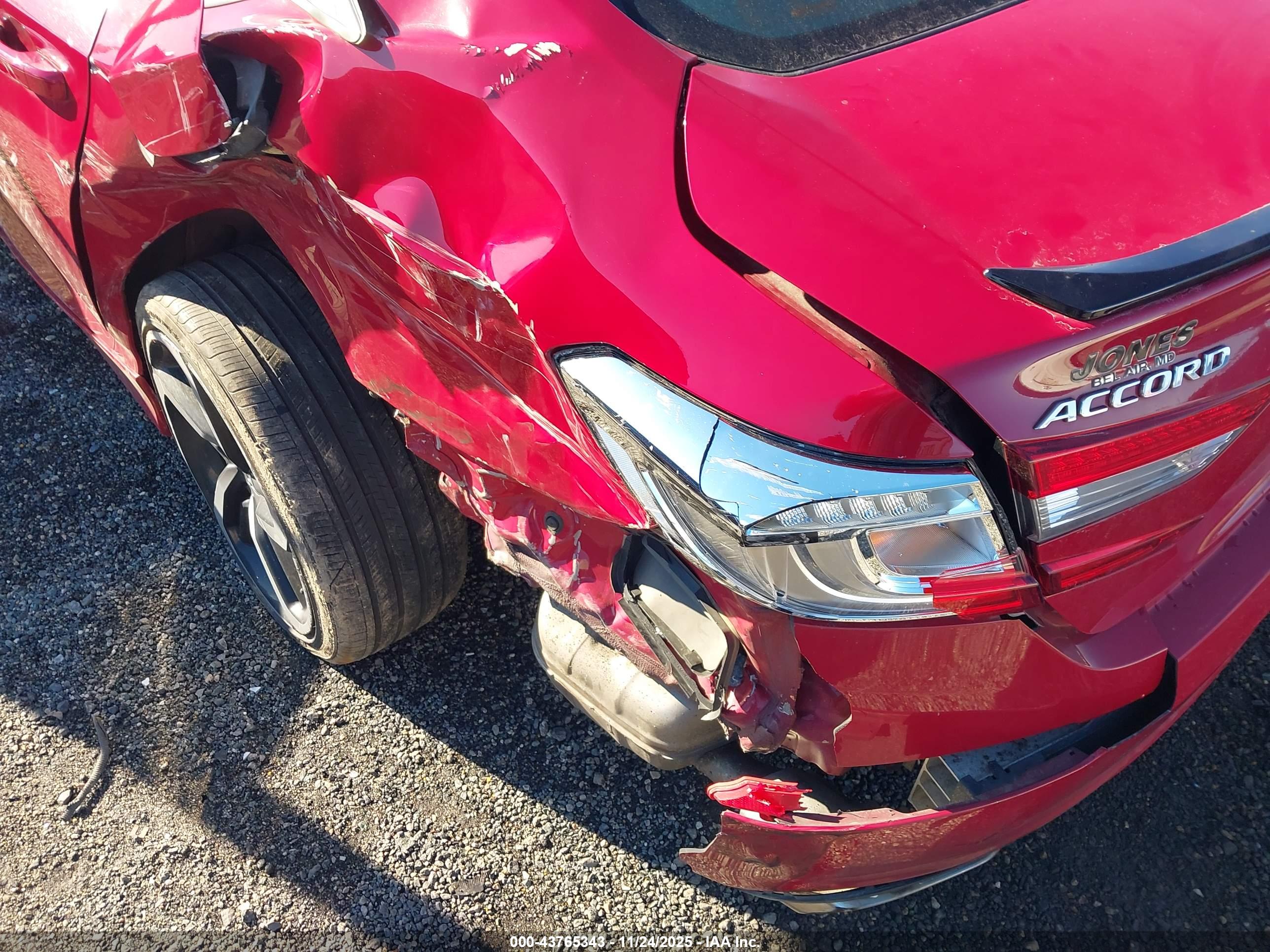 HONDA ACCORD image 6