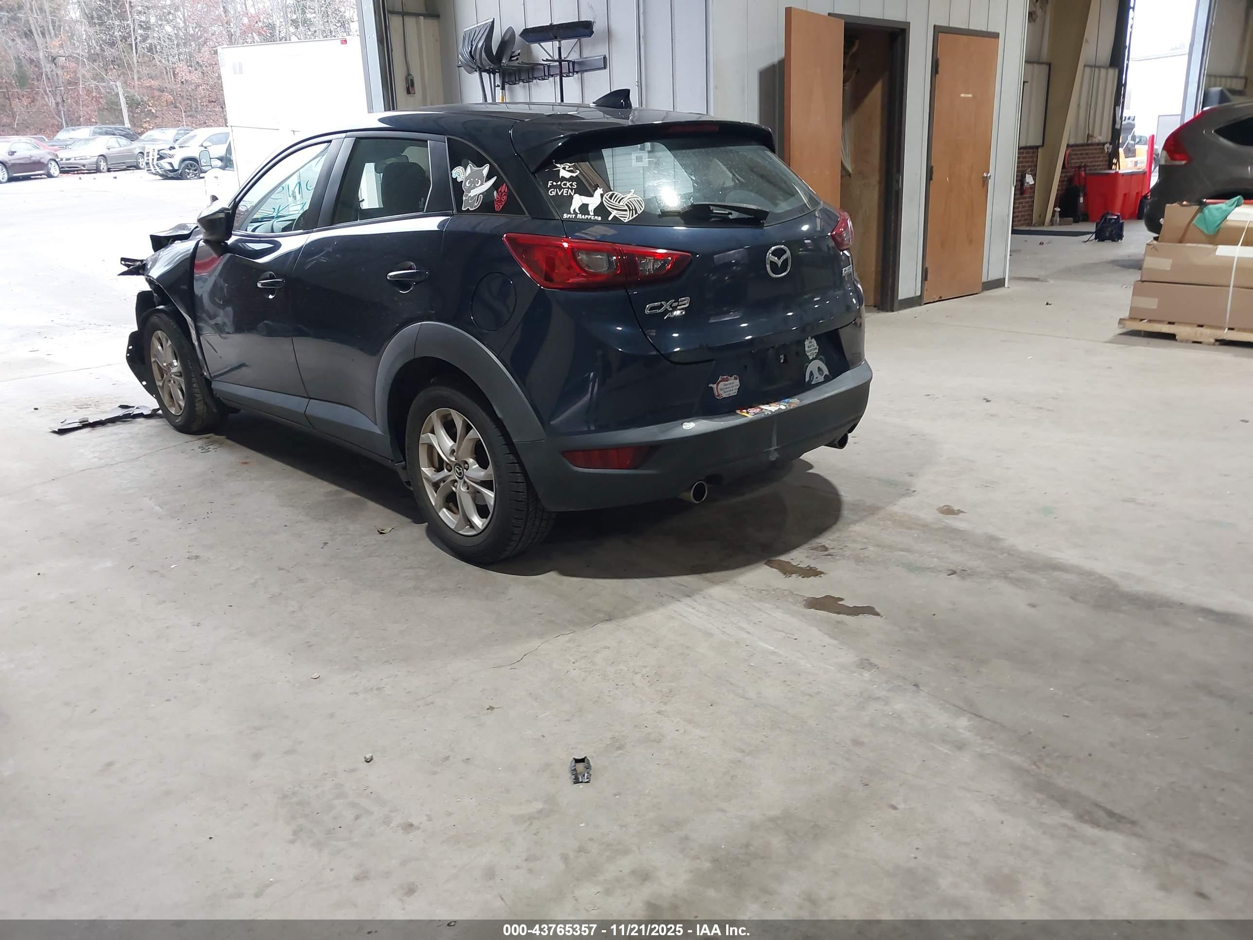 MAZDA CX-3 image 3