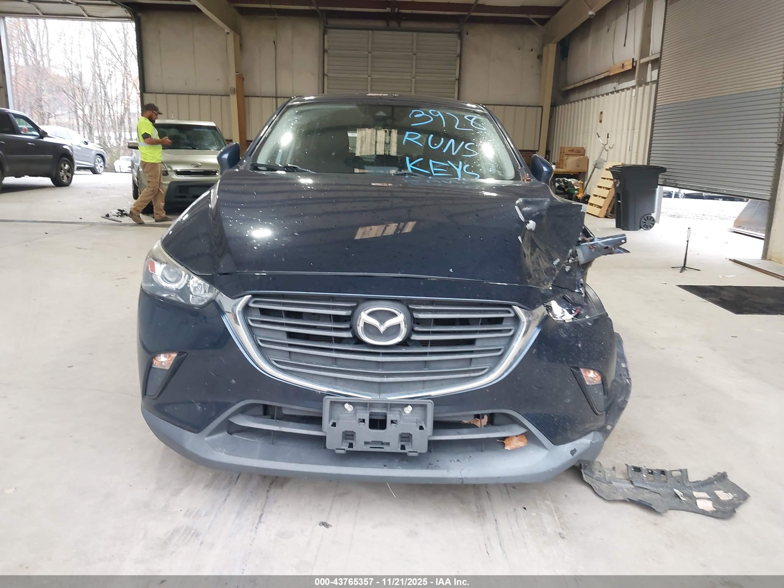 MAZDA CX-3 image 6