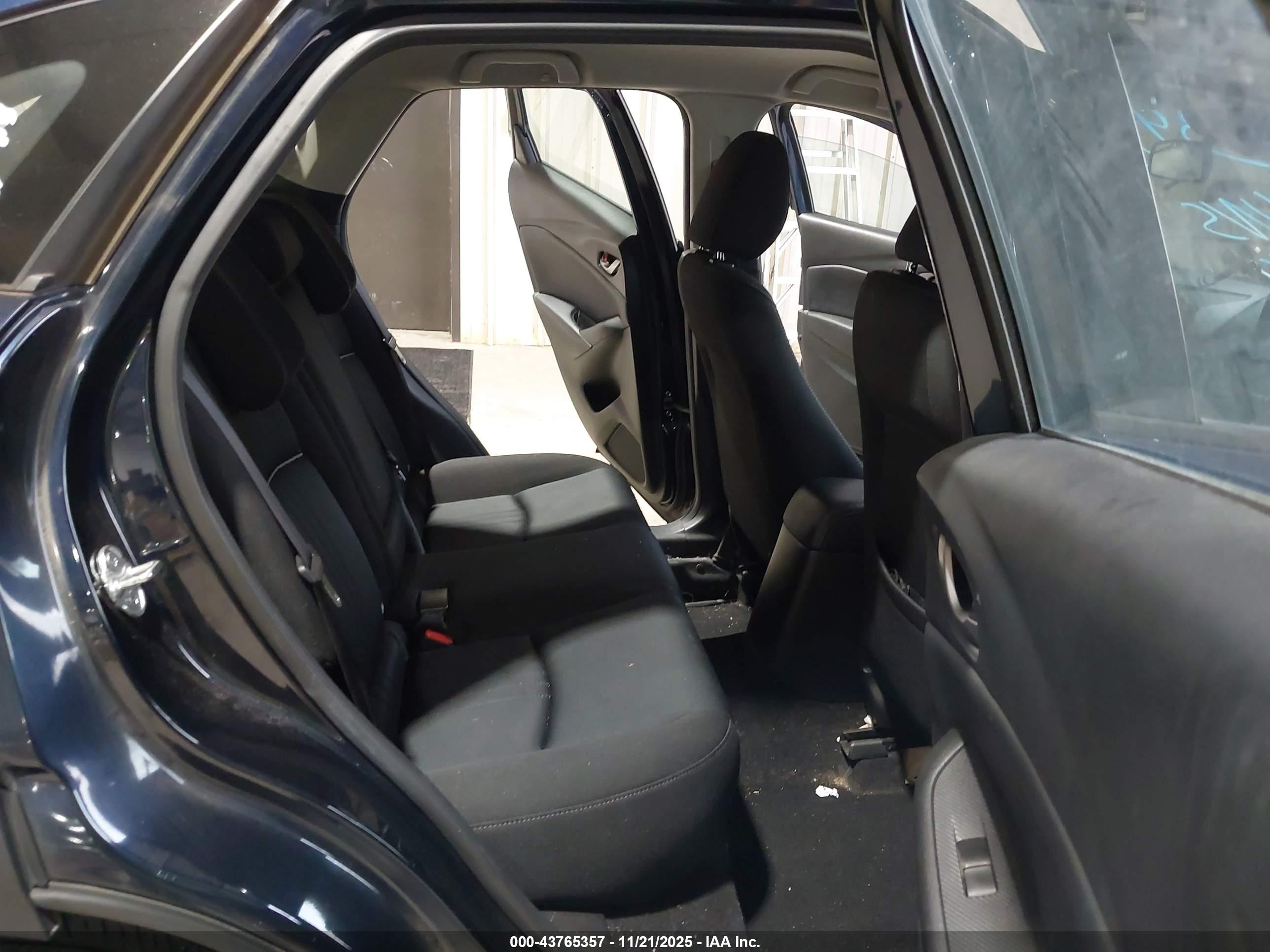 MAZDA CX-3 image 8