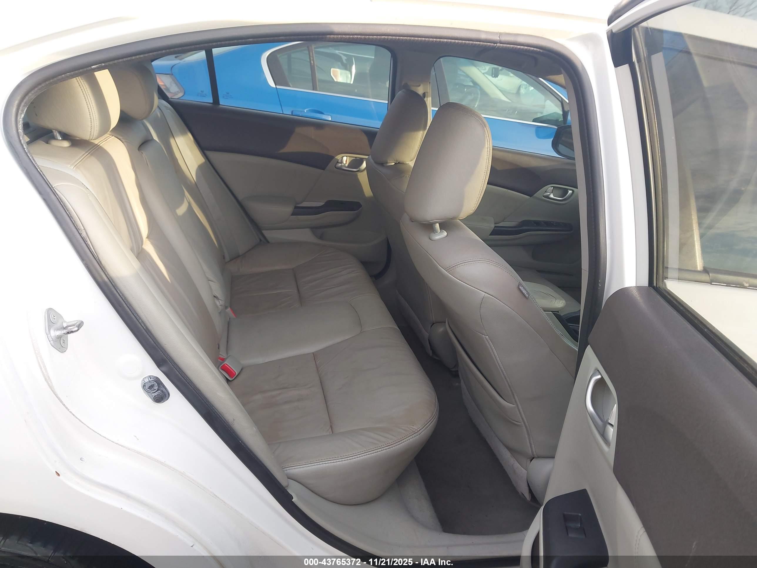 HONDA CIVIC image 8