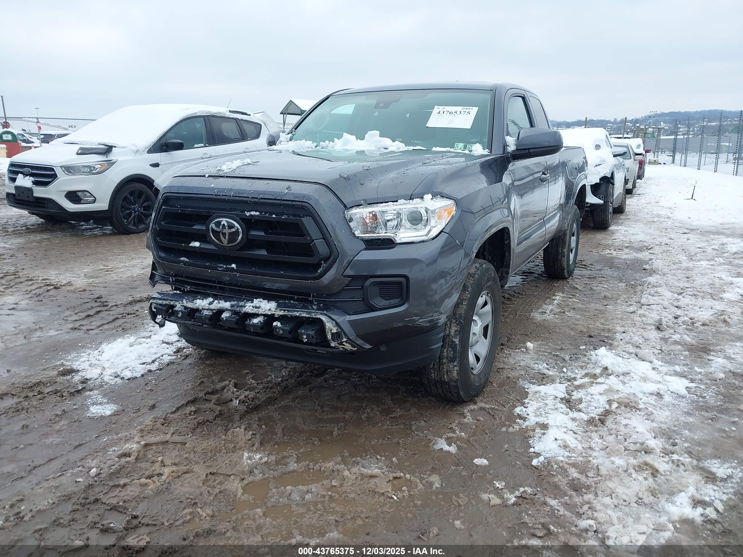 TOYOTA TACOMA image 2