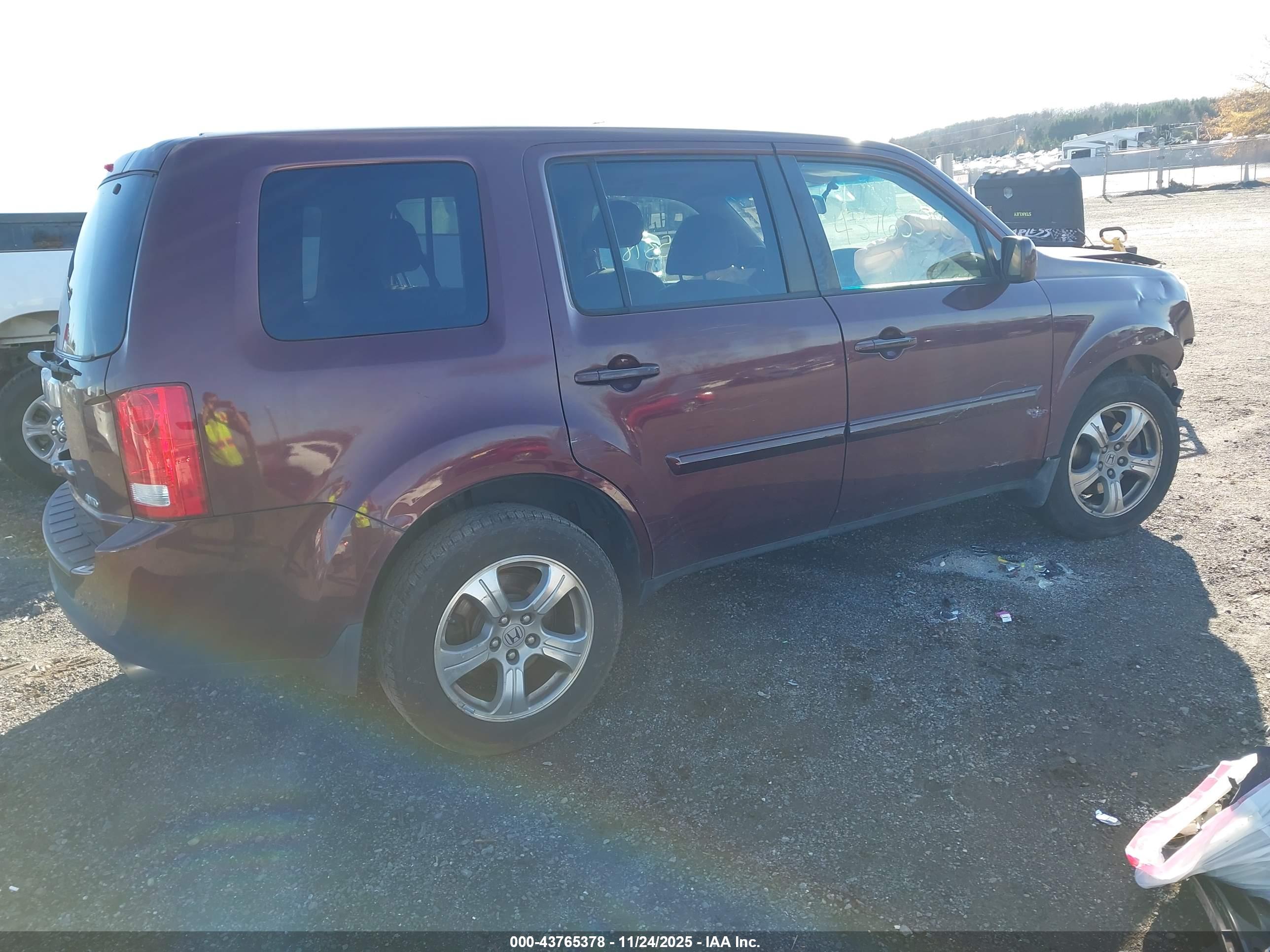 HONDA PILOT image 4