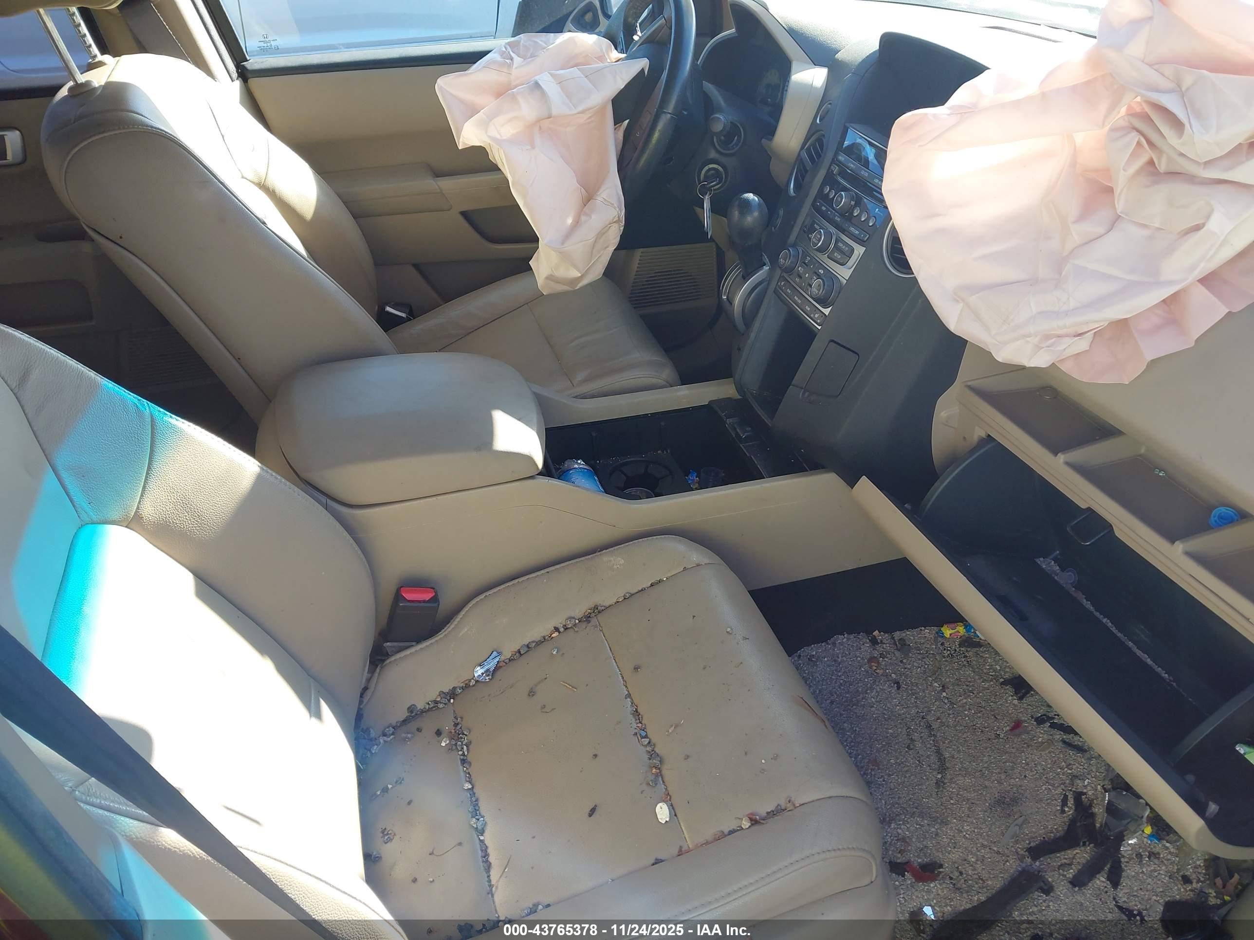 HONDA PILOT image 5