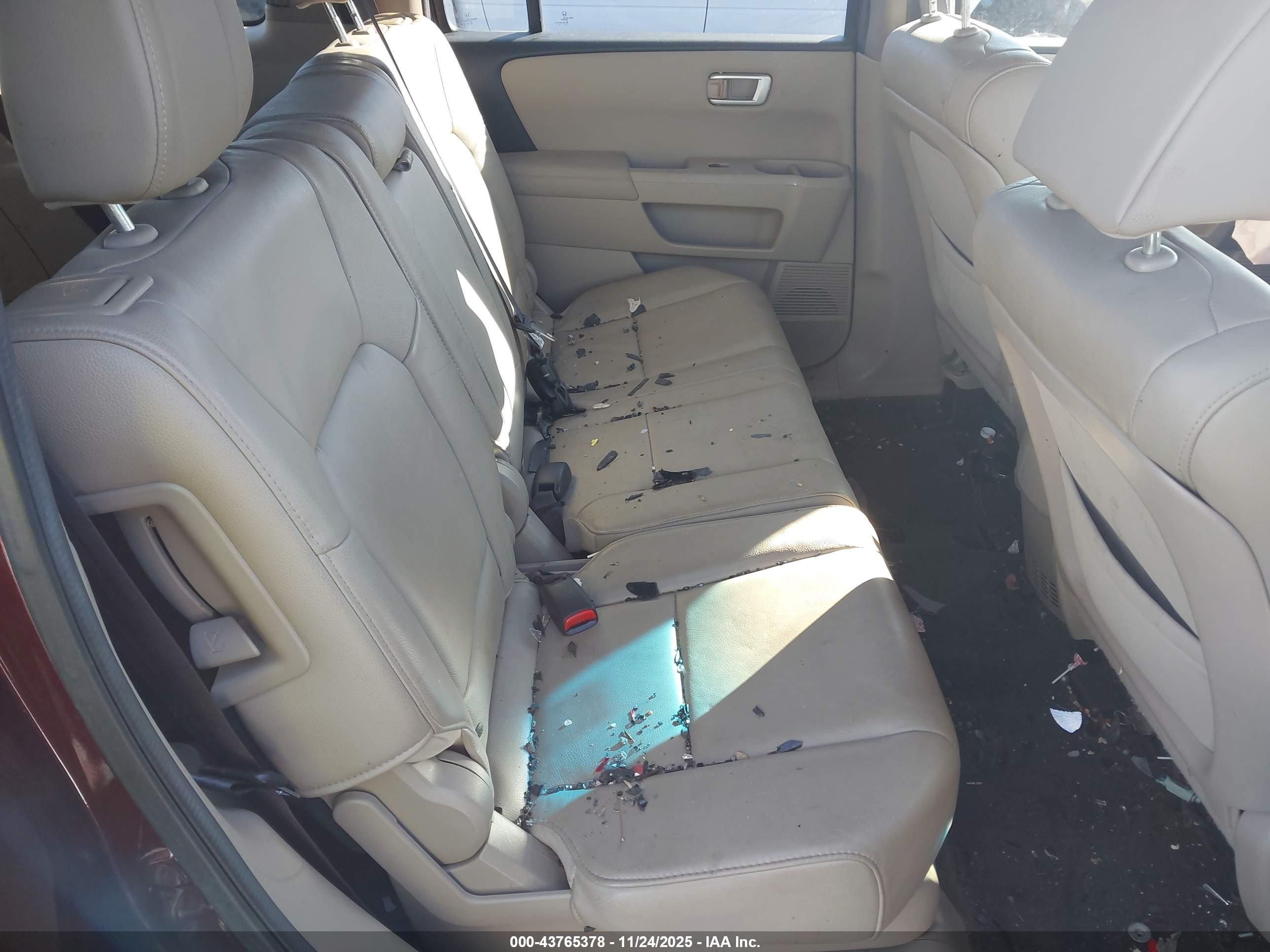 HONDA PILOT image 8