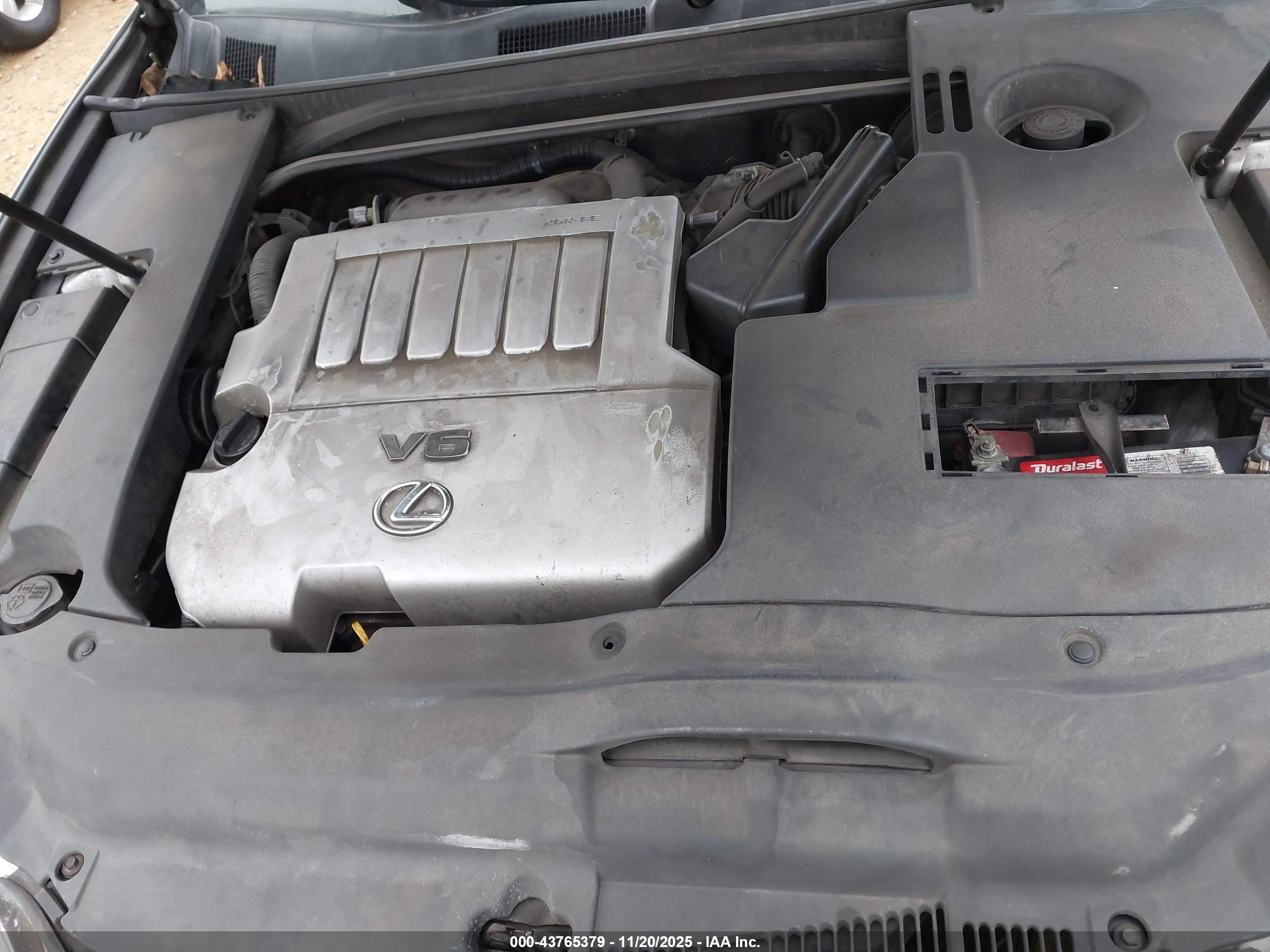 LEXUS ES image 10