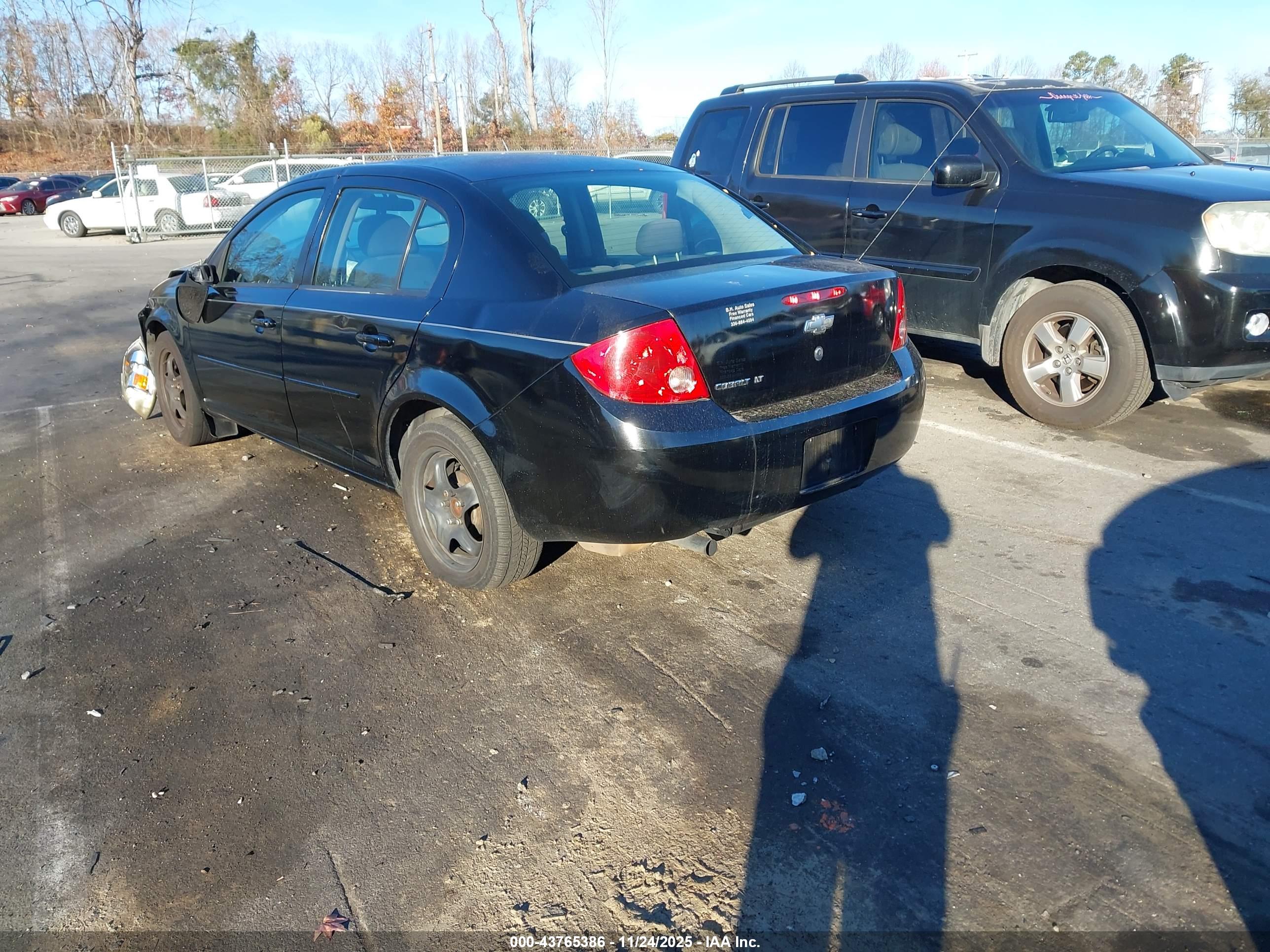 CHEVROLET COBALT image 3