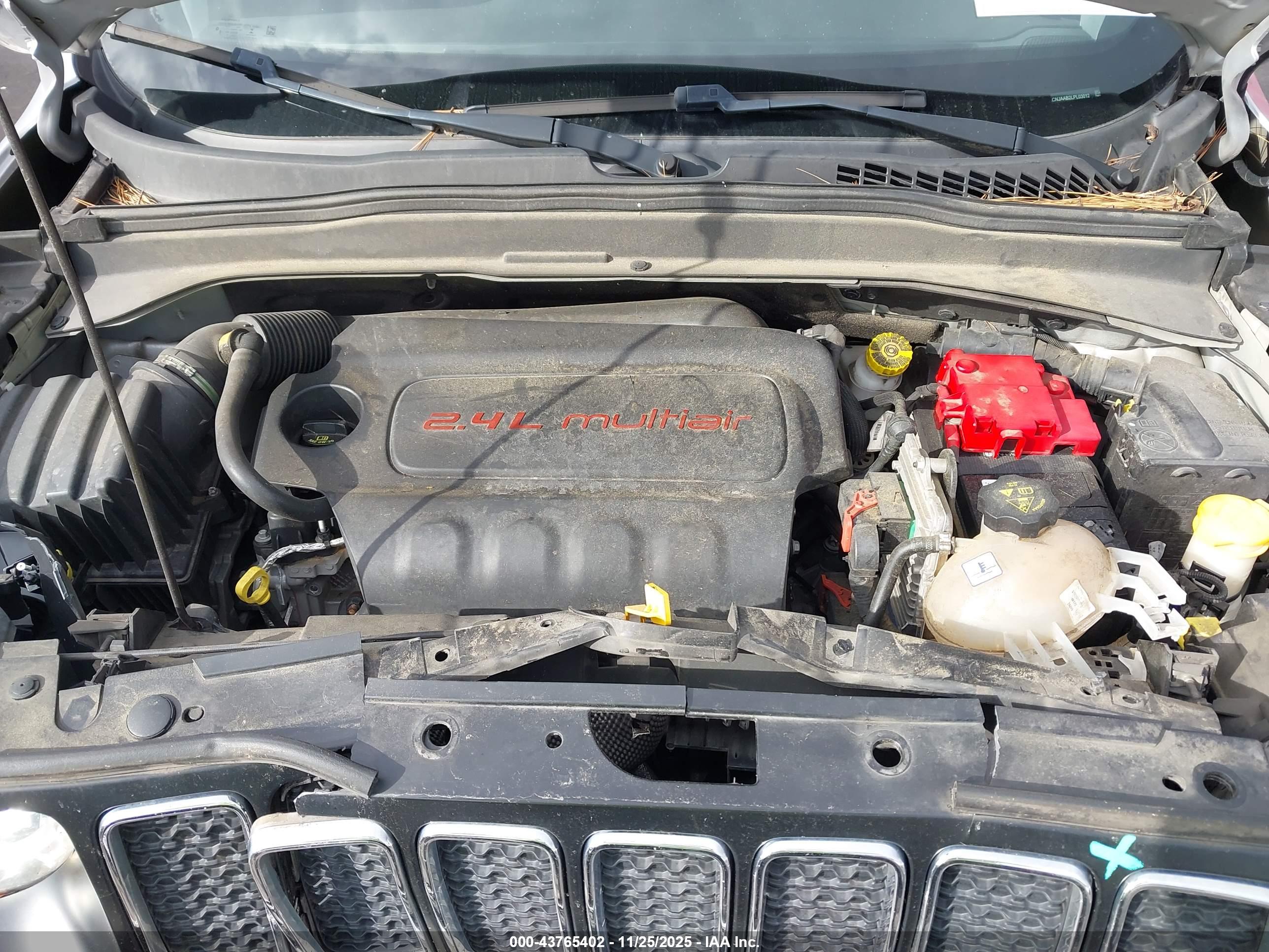 JEEP RENEGADE image 10