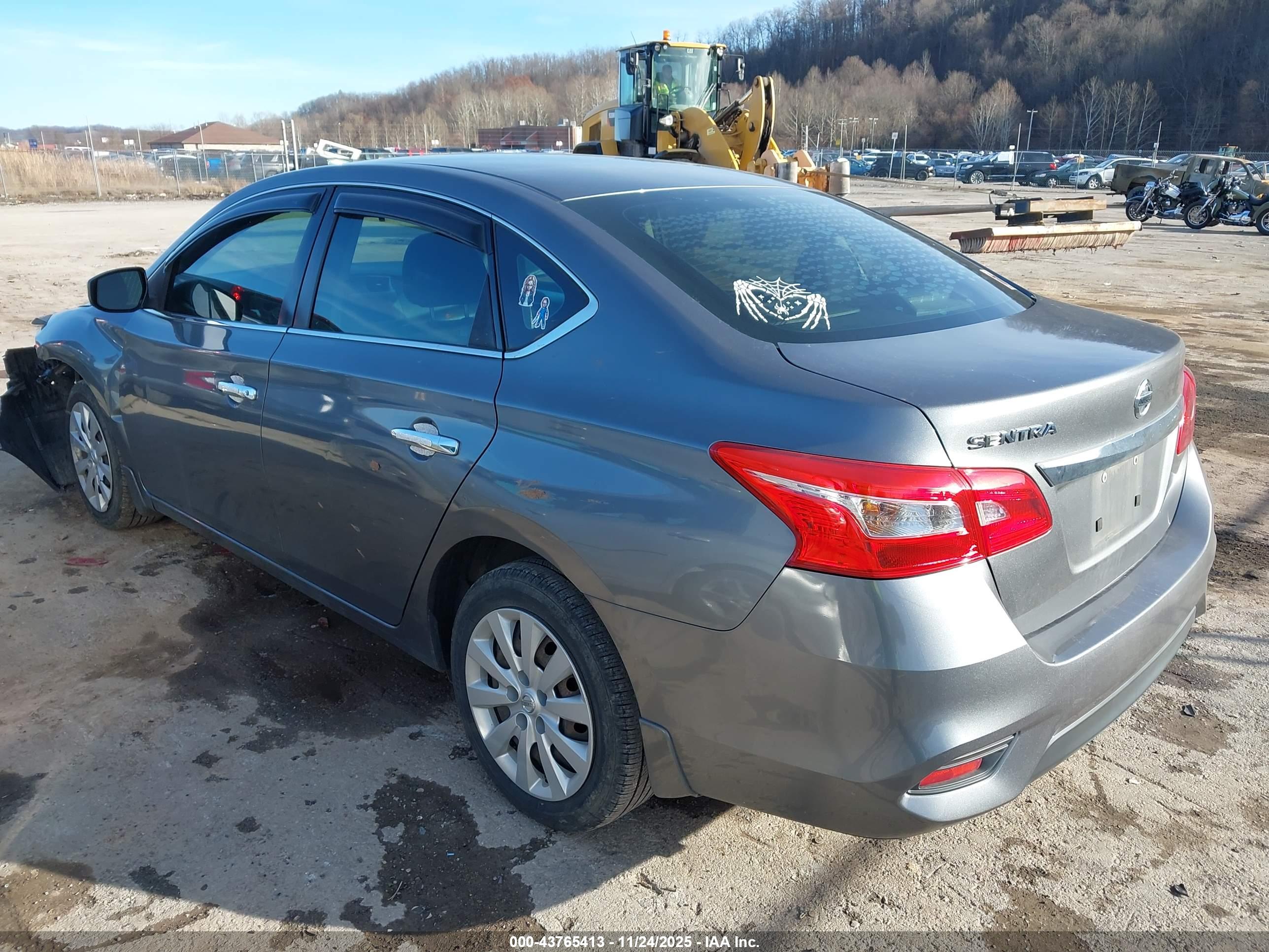 NISSAN SENTRA image 3