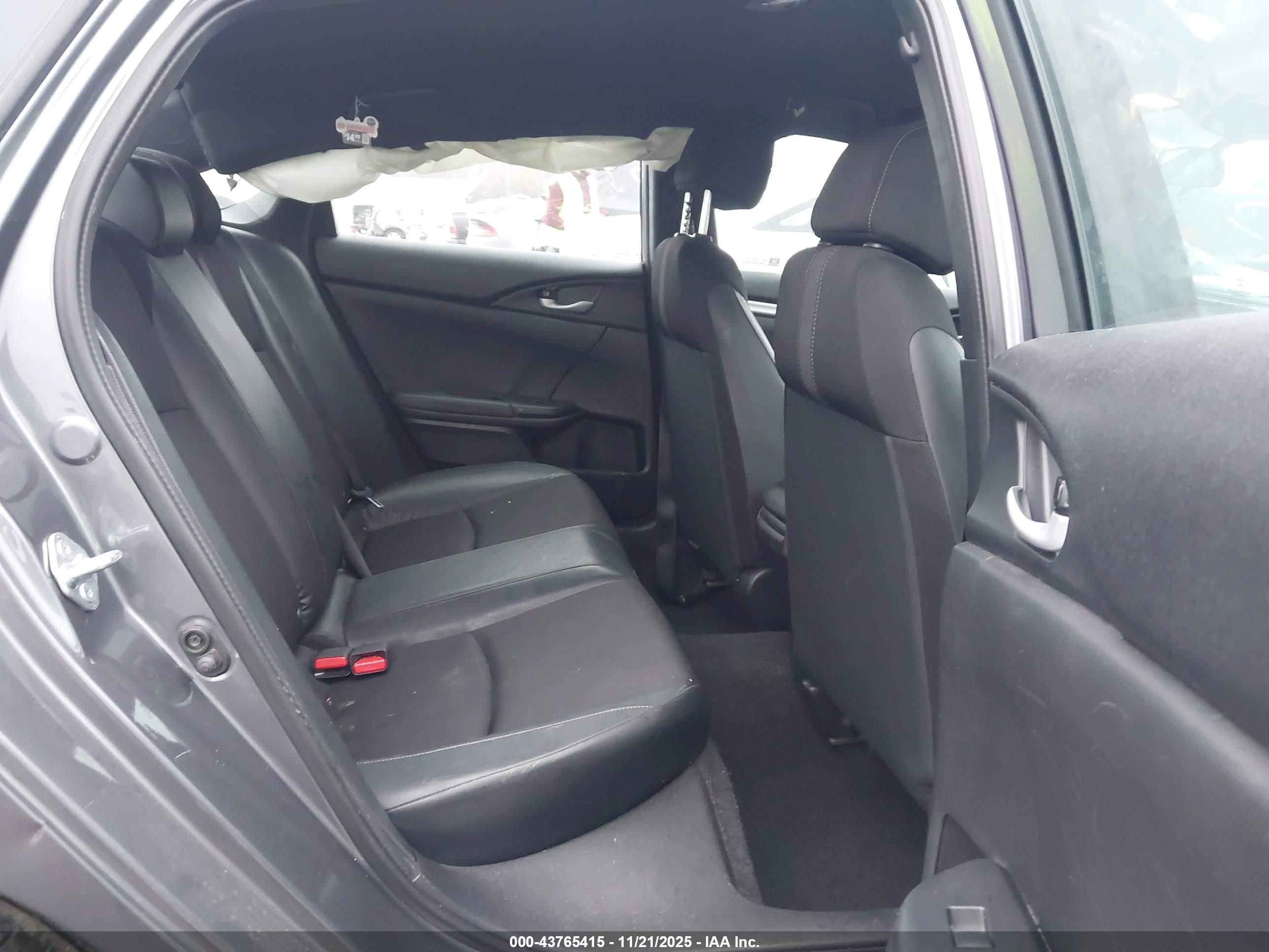 HONDA CIVIC image 8