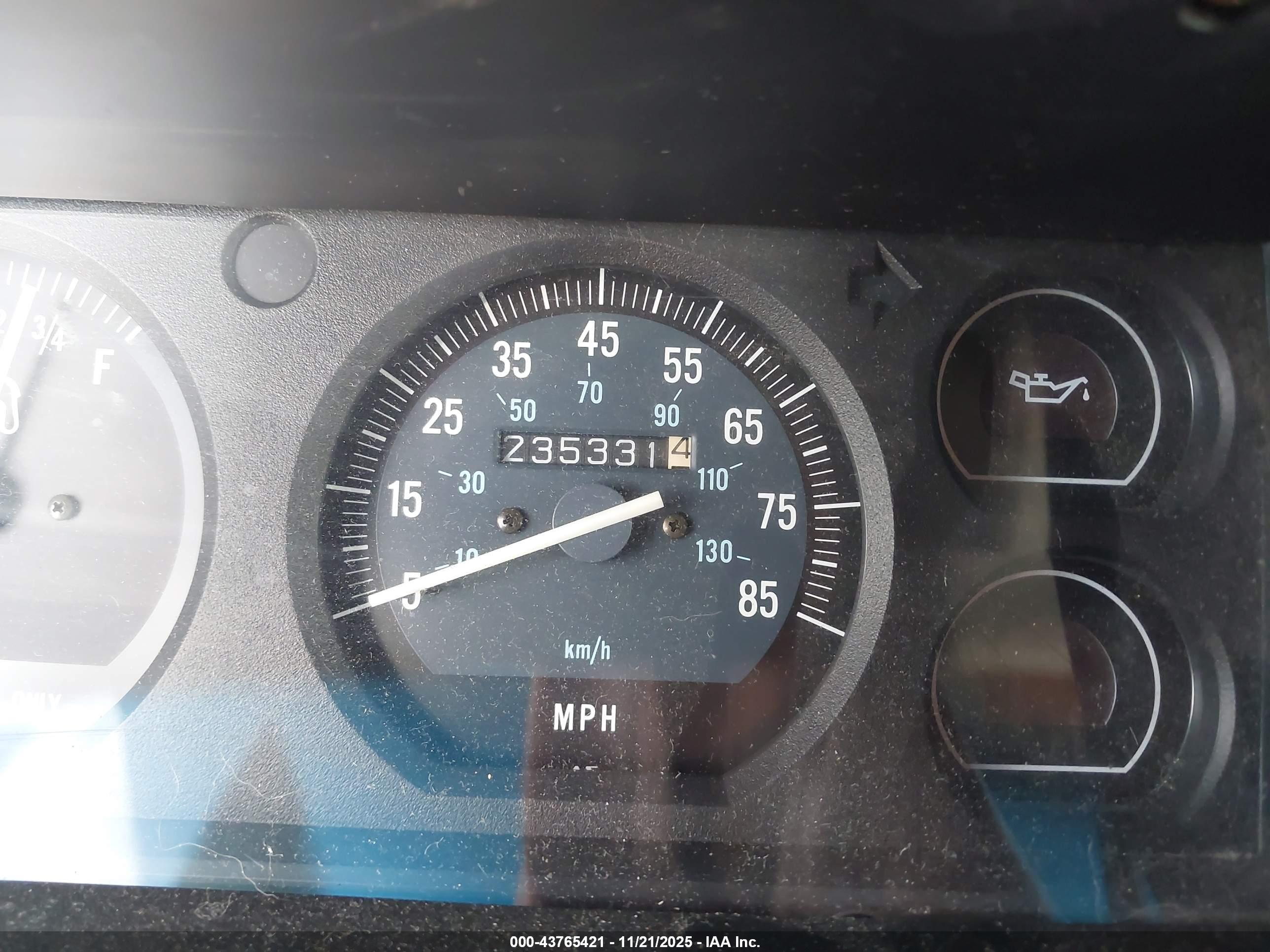 JEEP CHEROKEE image 7