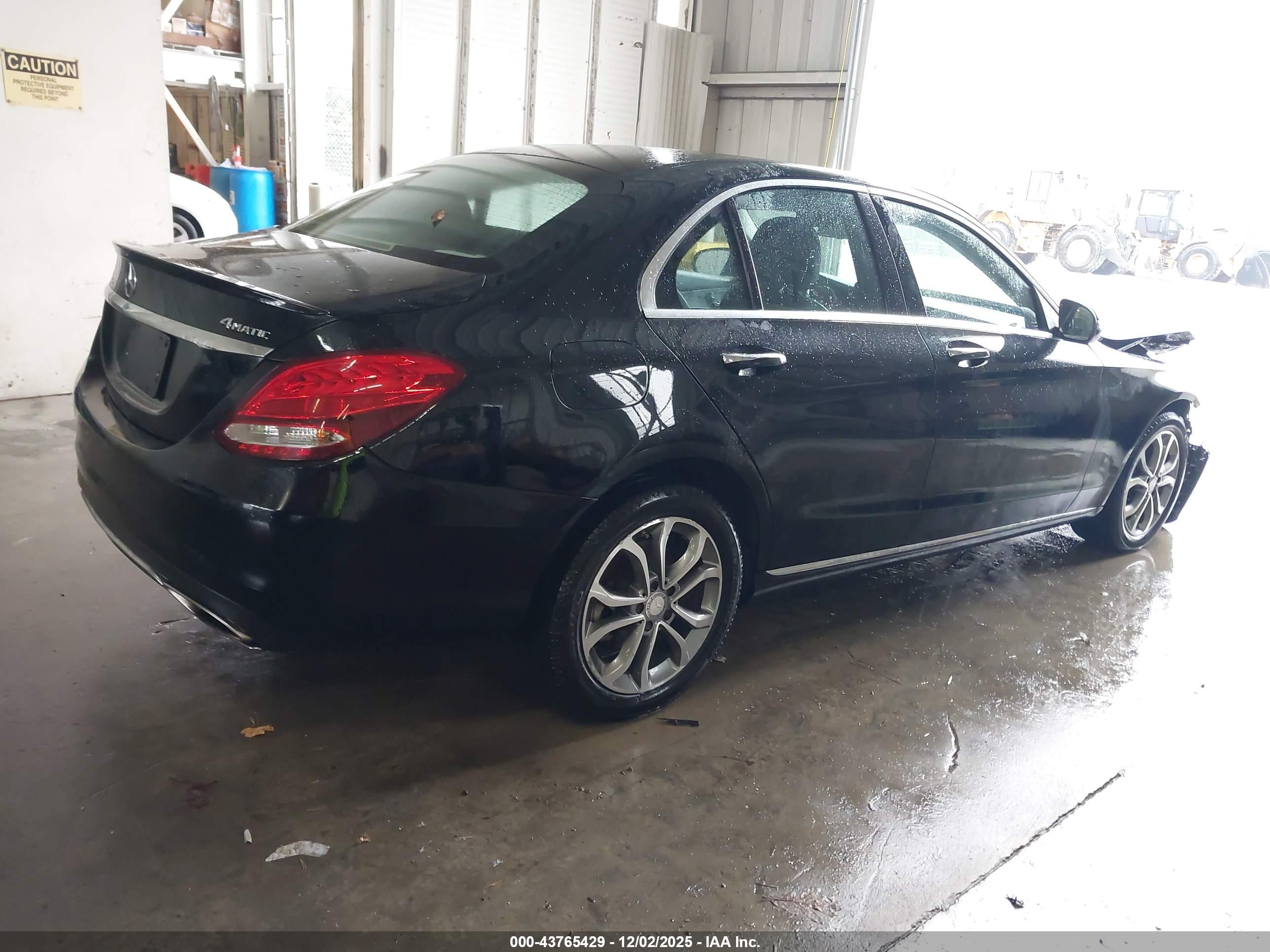MERCEDES-BENZ C image 4