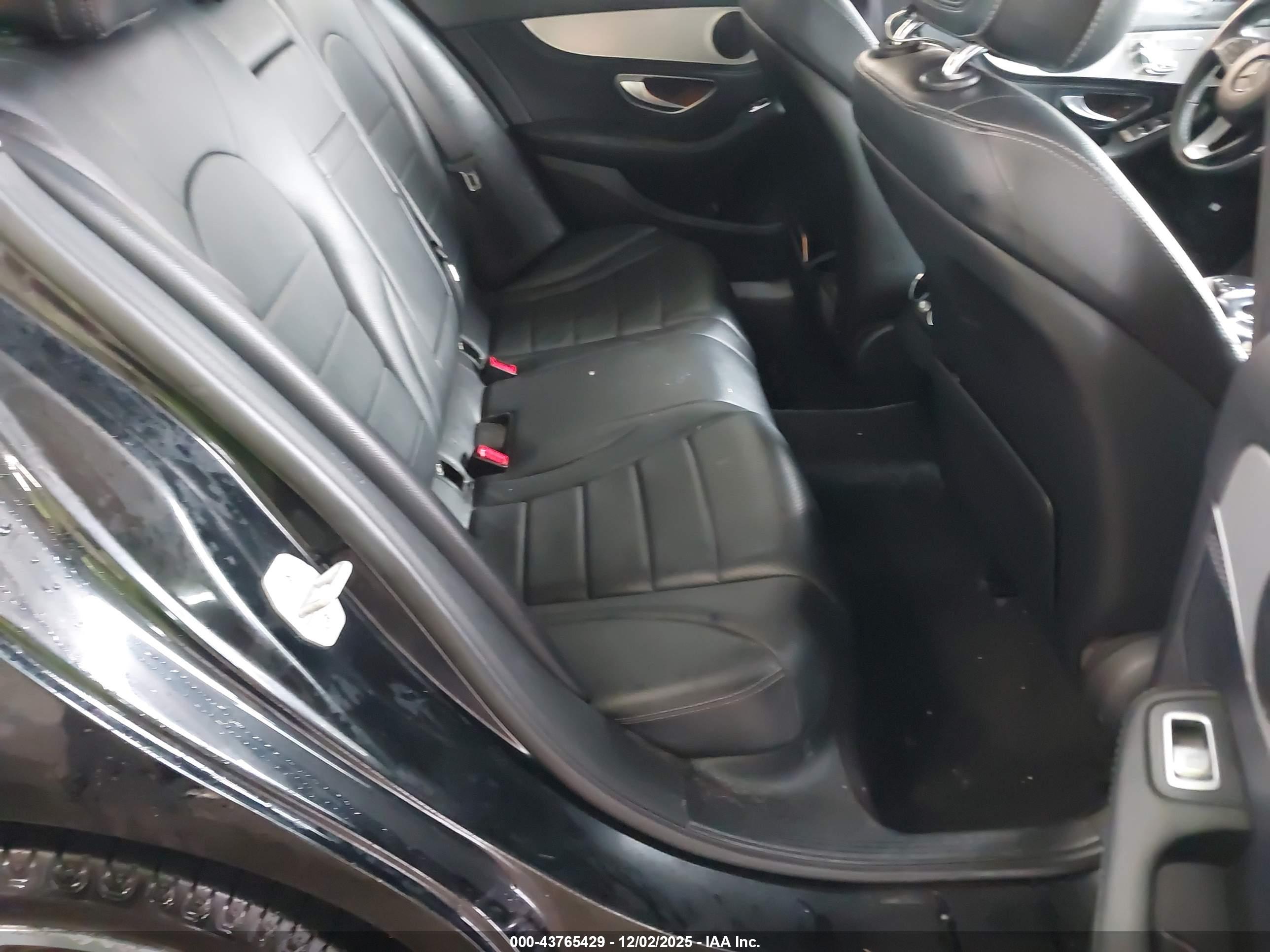 MERCEDES-BENZ C image 8