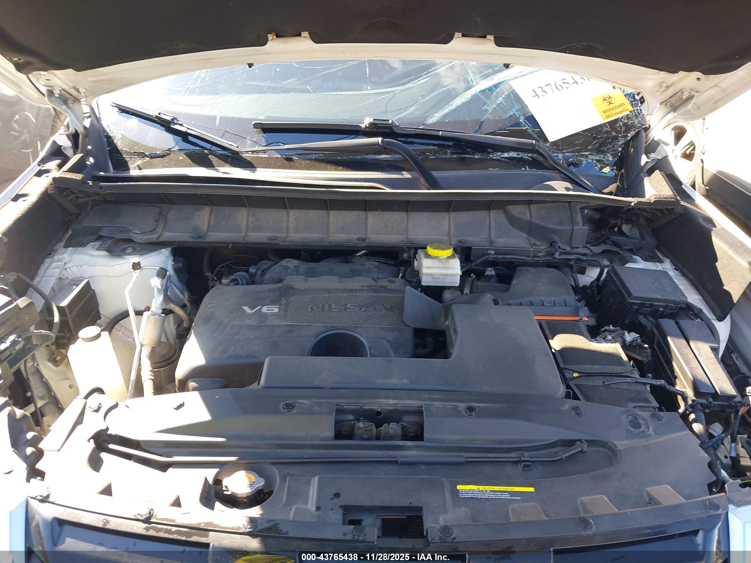 NISSAN PATHFINDER image 10