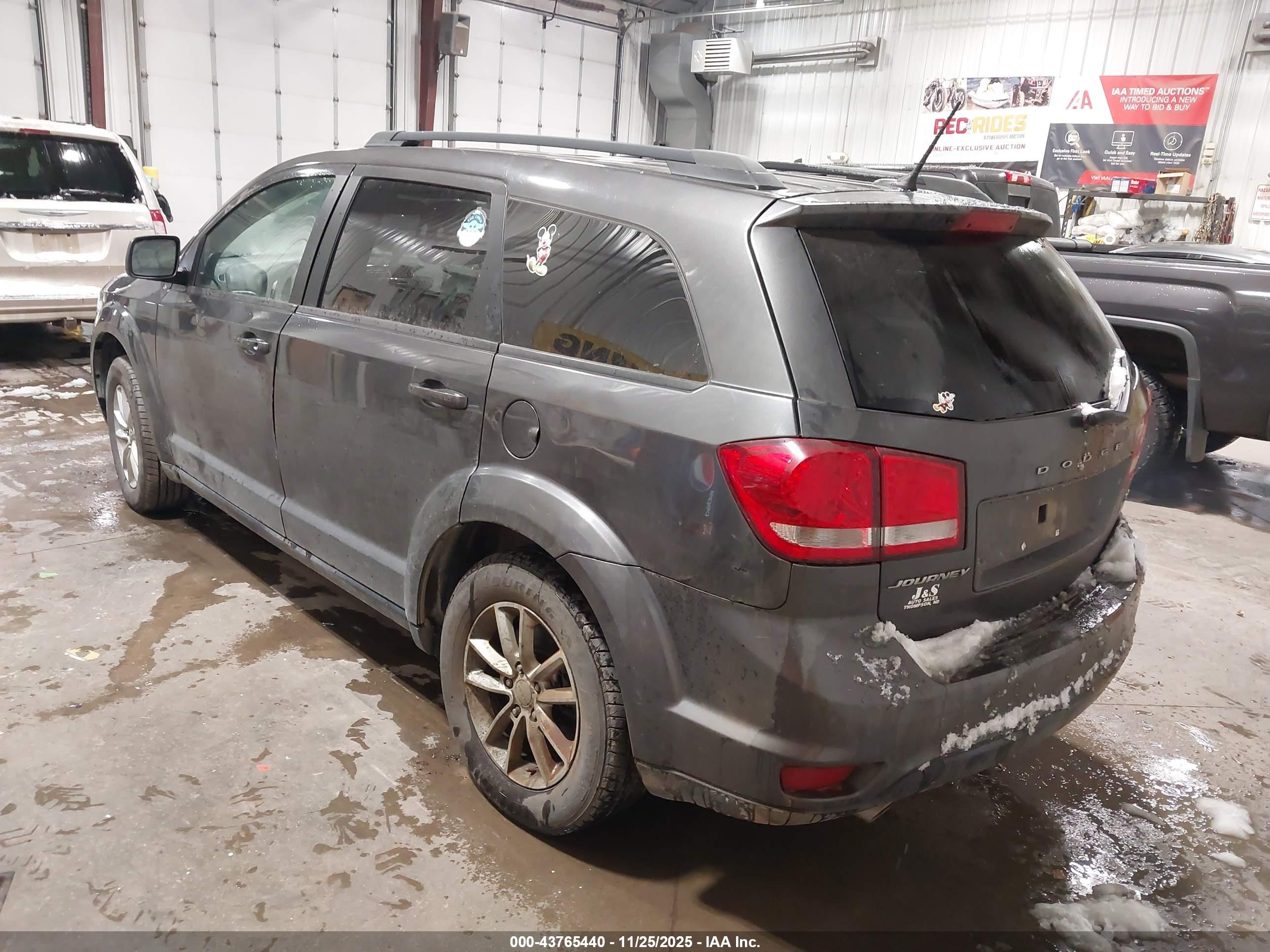 DODGE JOURNEY image 3