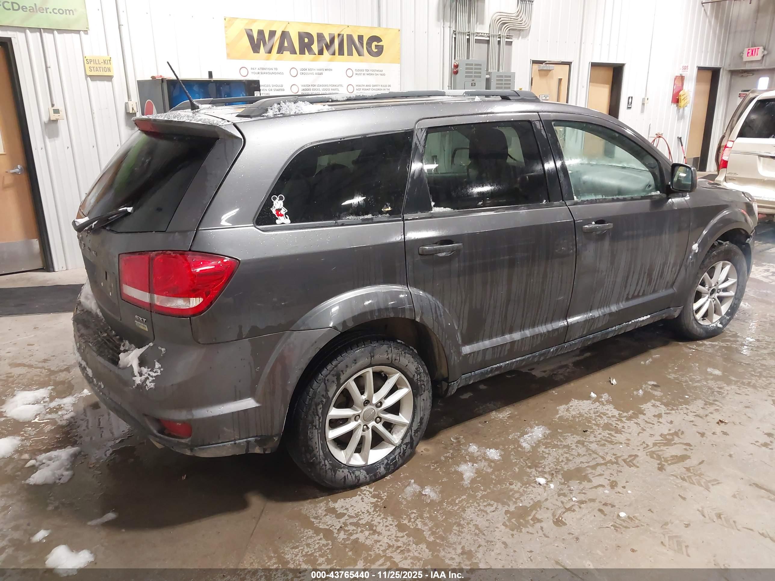 DODGE JOURNEY image 4