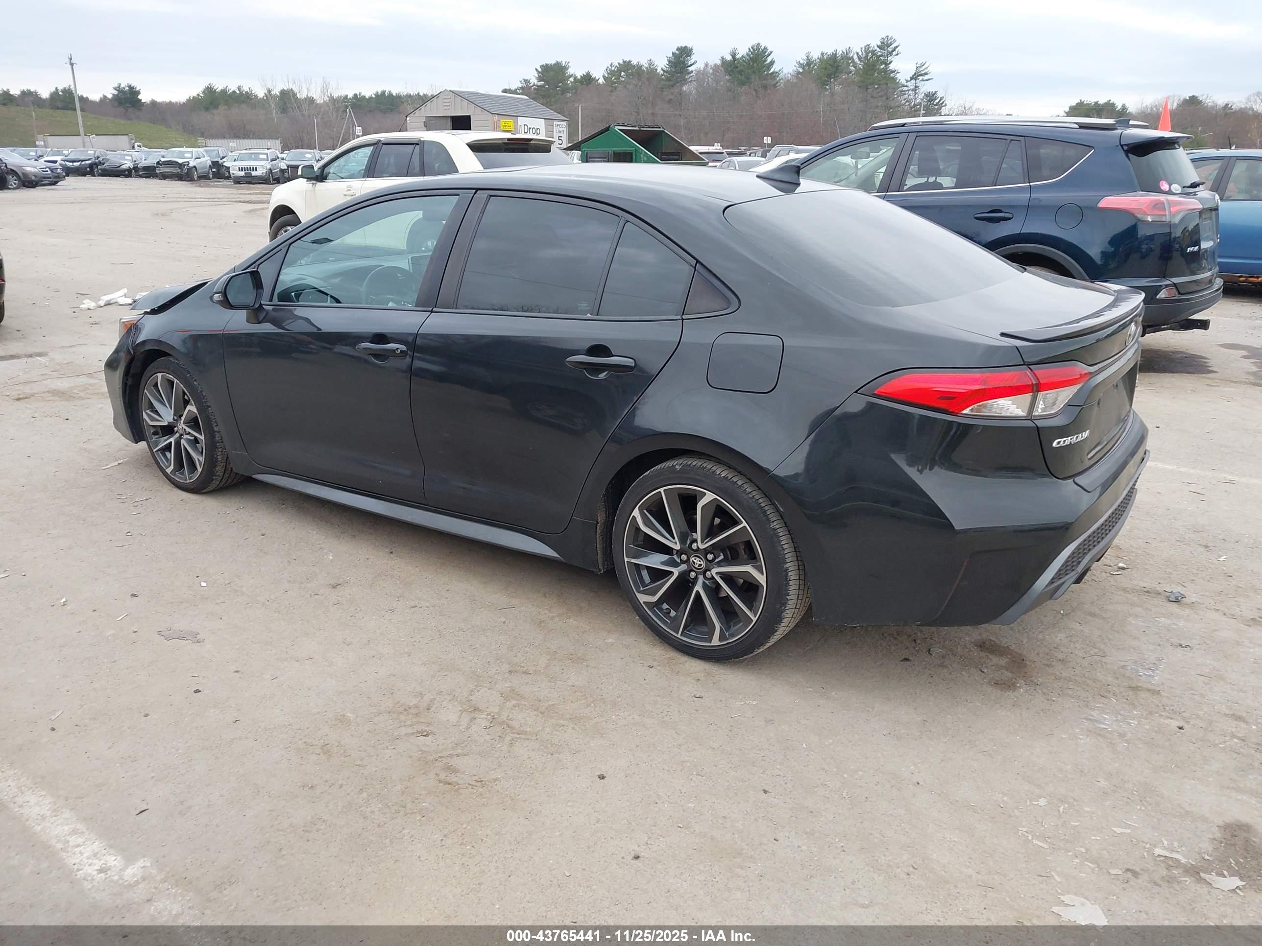TOYOTA COROLLA image 3