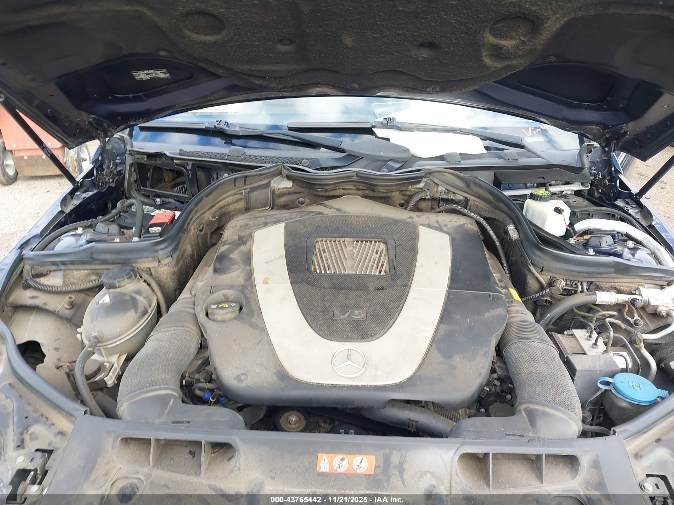 MERCEDES-BENZ C image 10