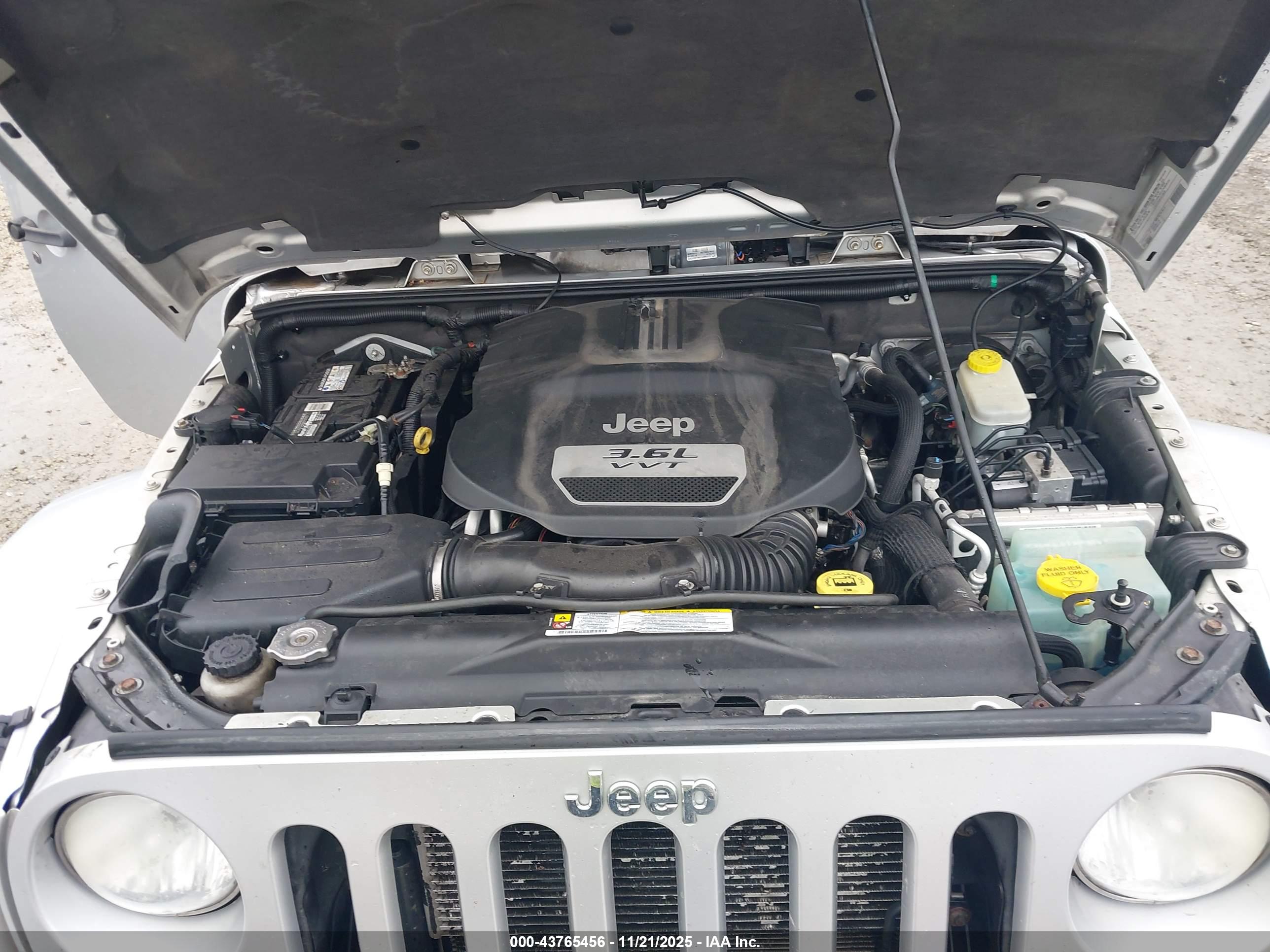 JEEP WRANGLER image 10