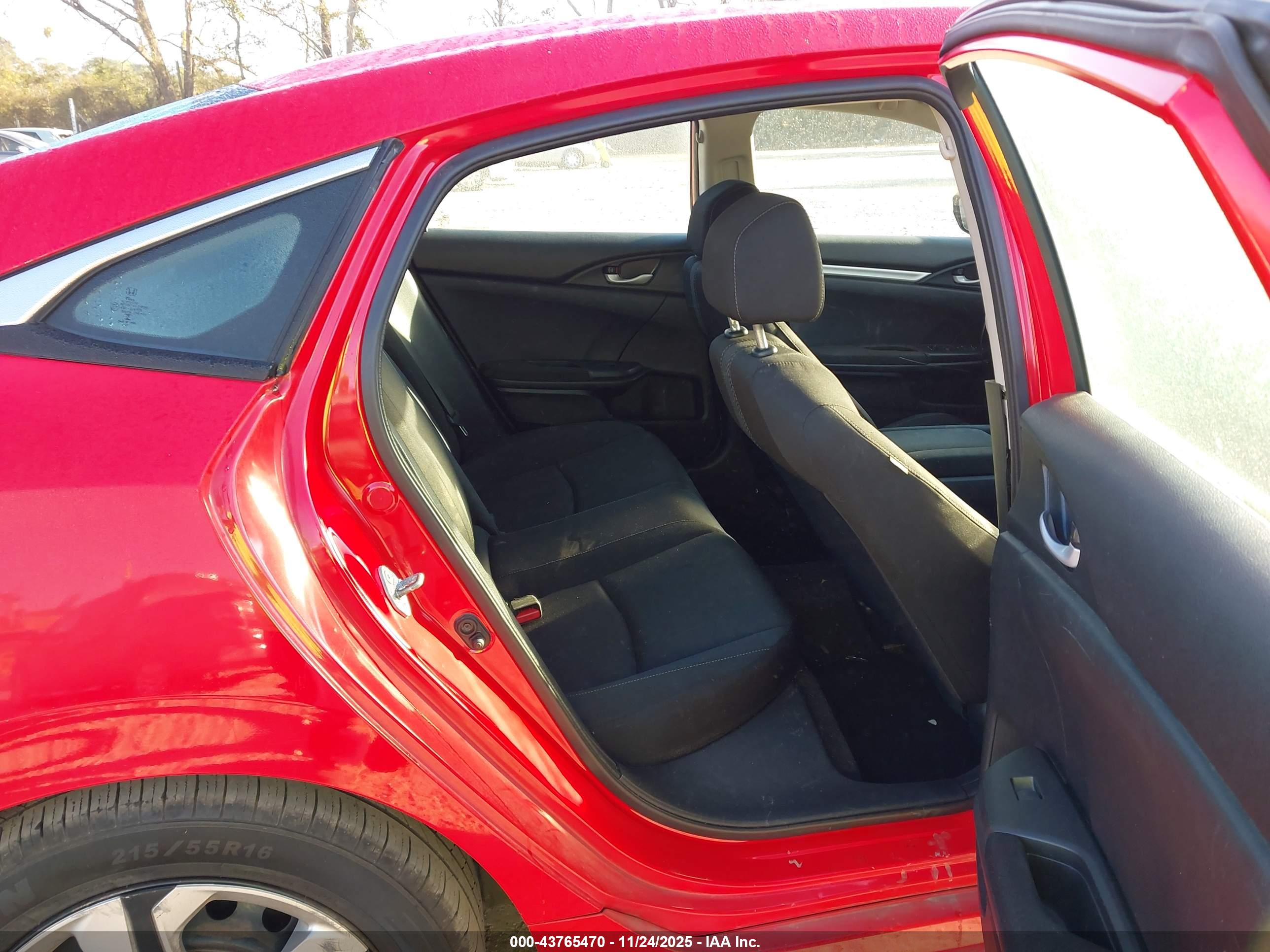 HONDA CIVIC image 8