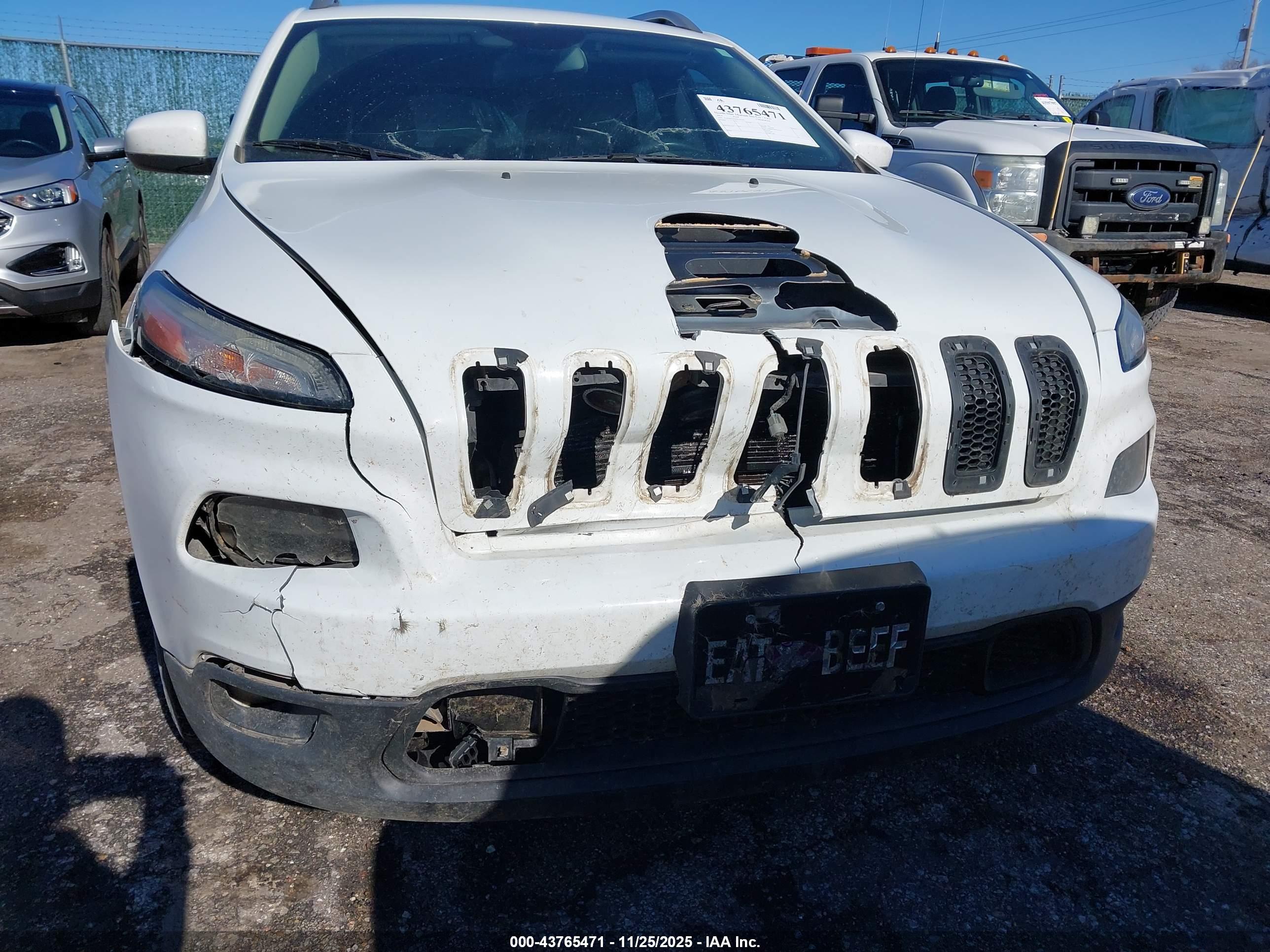 JEEP CHEROKEE image 6