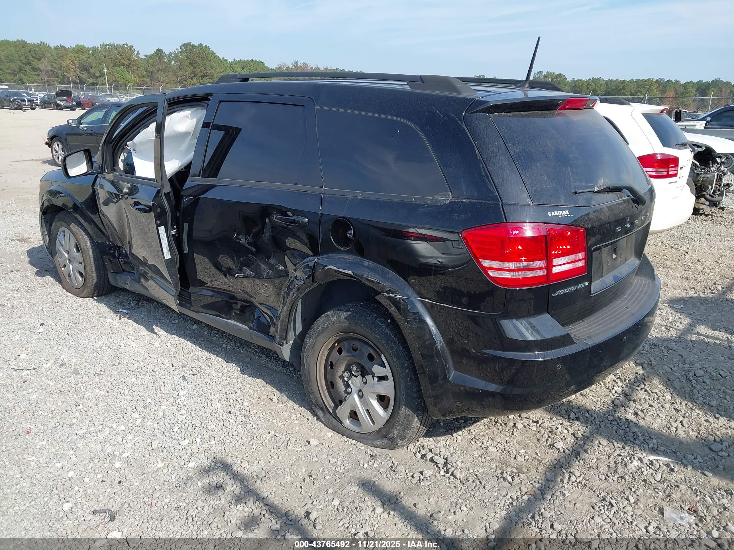 DODGE JOURNEY image 3