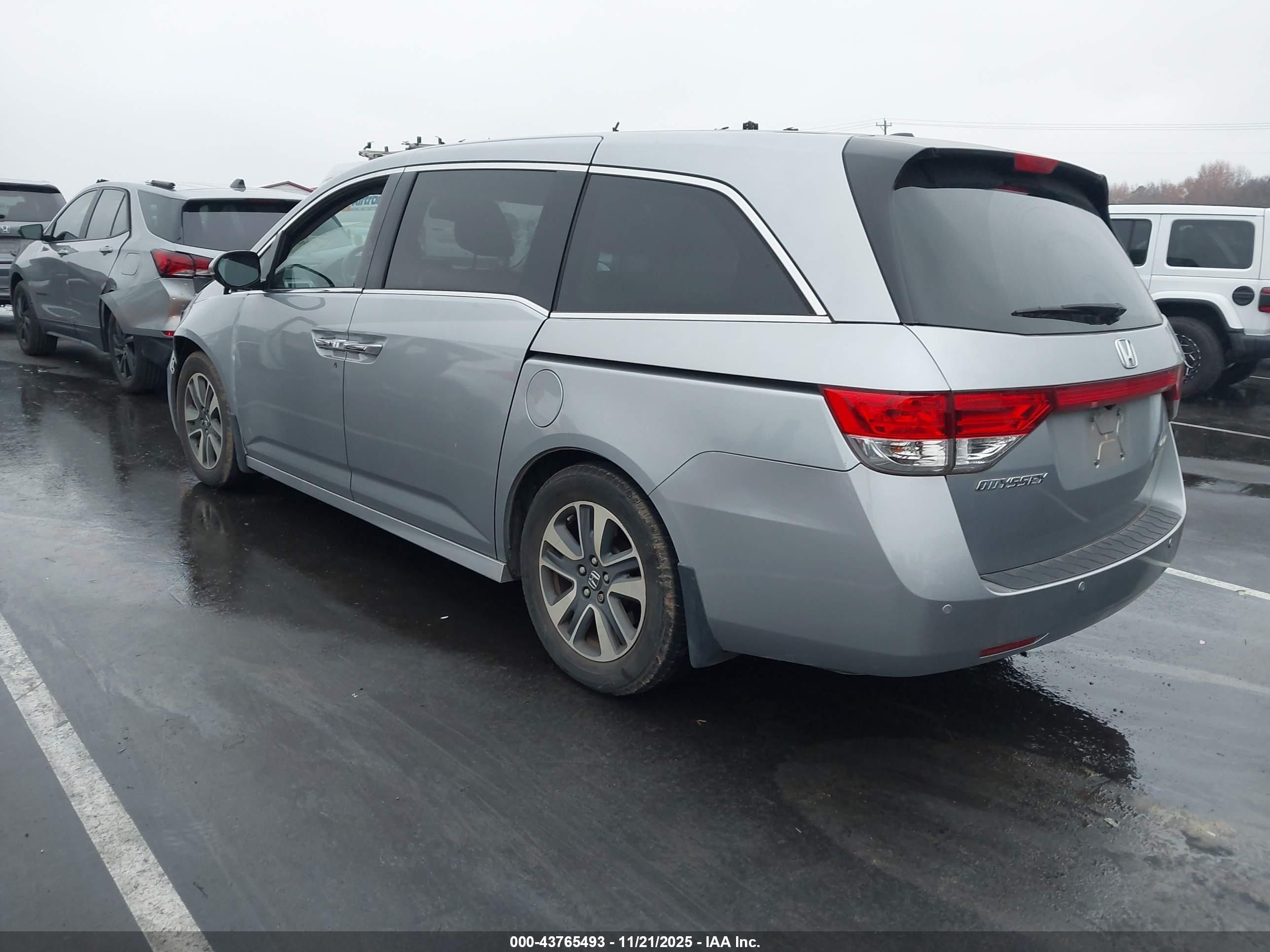 HONDA ODYSSEY image 3