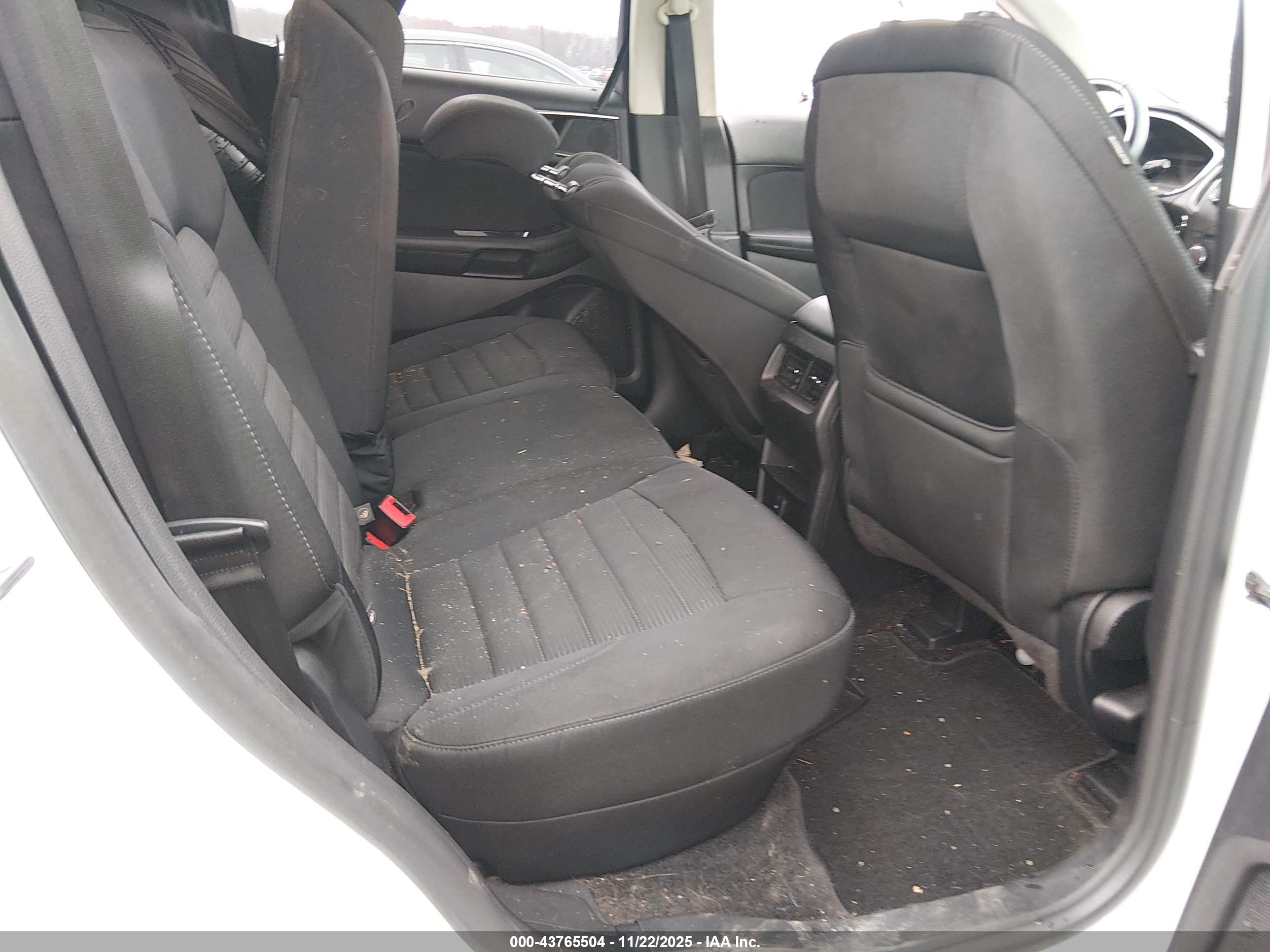 FORD EDGE image 8