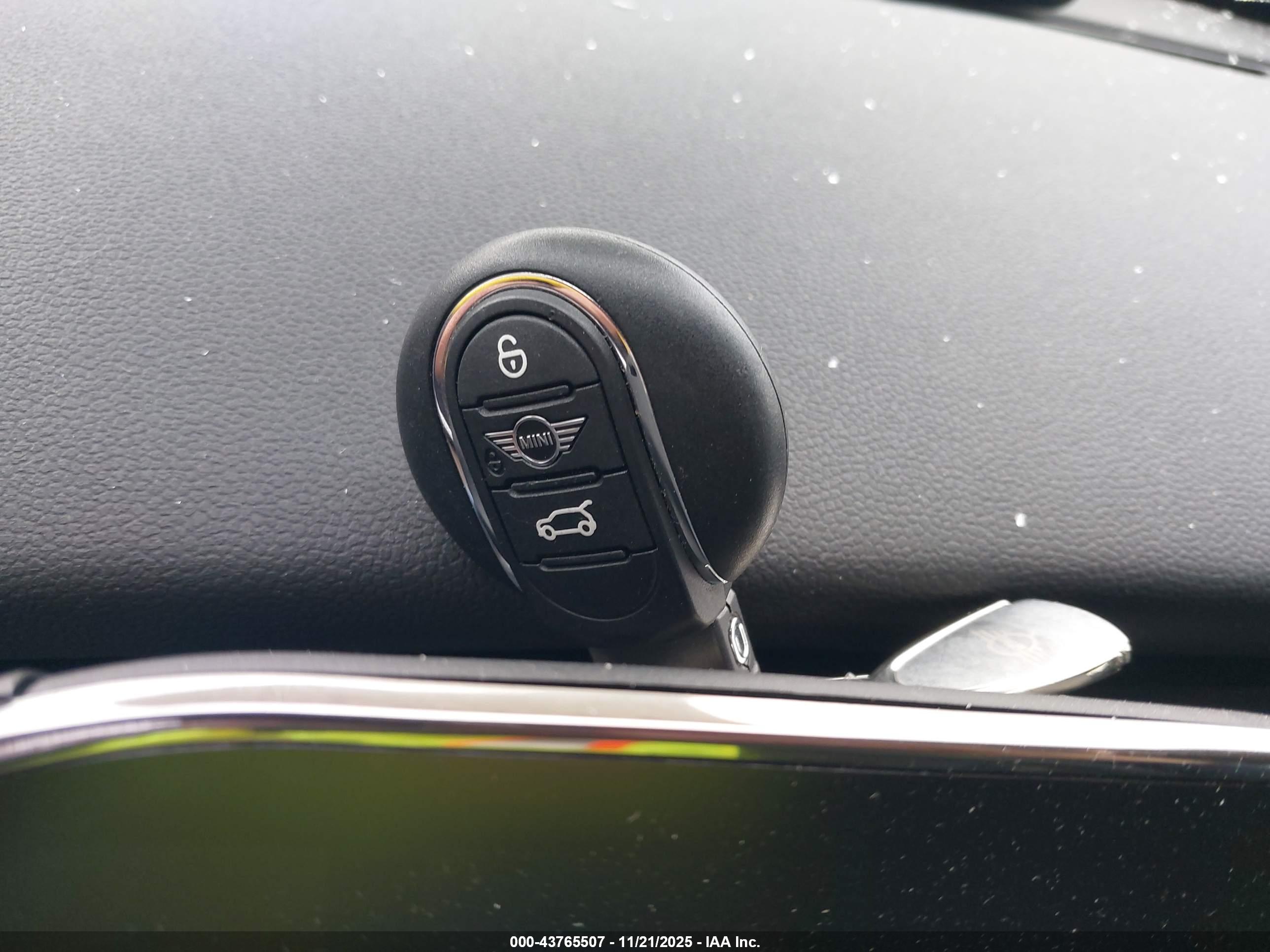 MINI HARDTOP image 11