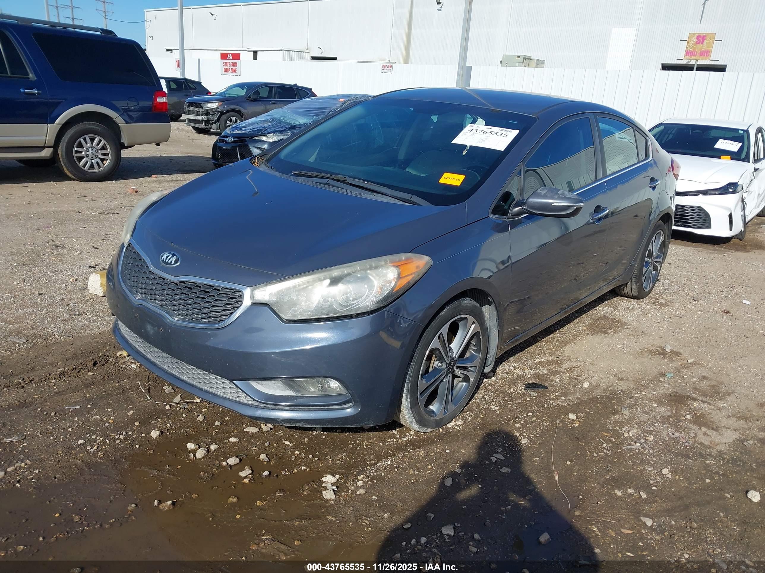KIA FORTE image 2