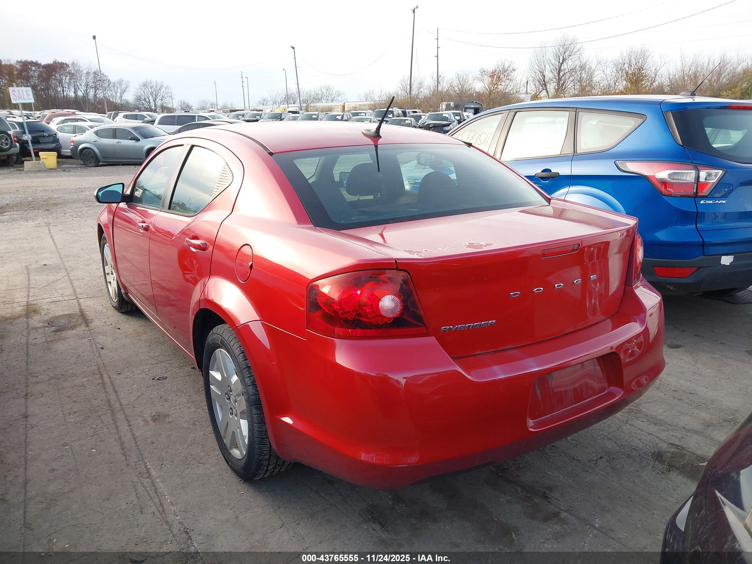 DODGE AVENGER image 3